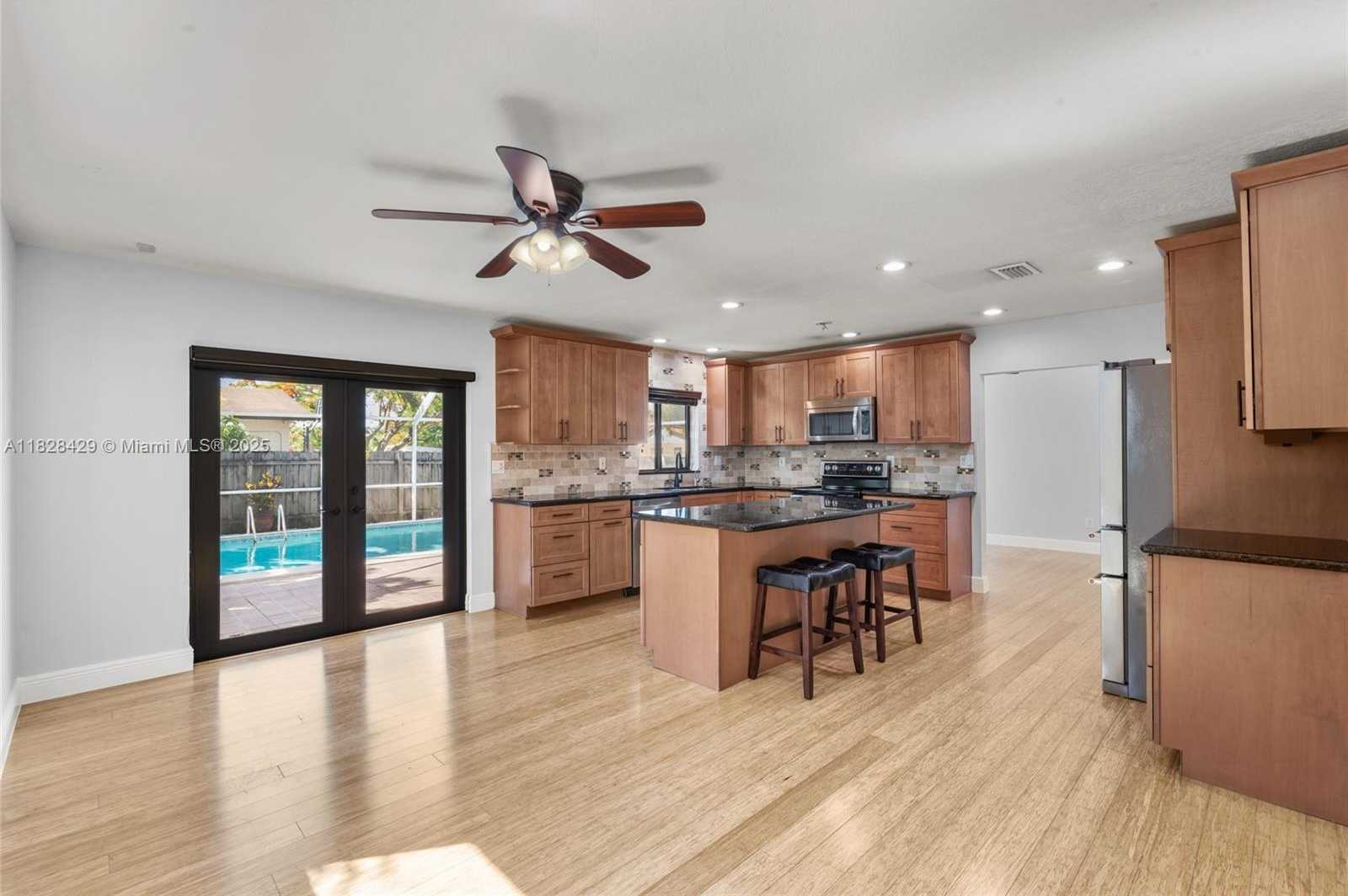 Small Image of 20175 SOUTH WEST 89TH CT, Cutler Bay Number 16