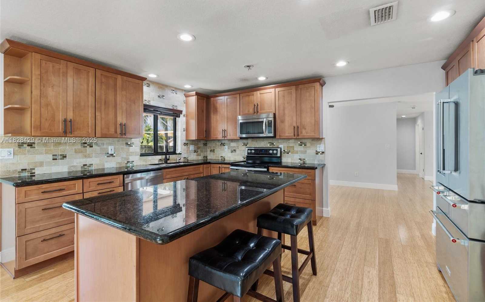 Small Image of 20175 SOUTH WEST 89TH CT, Cutler Bay Number 17