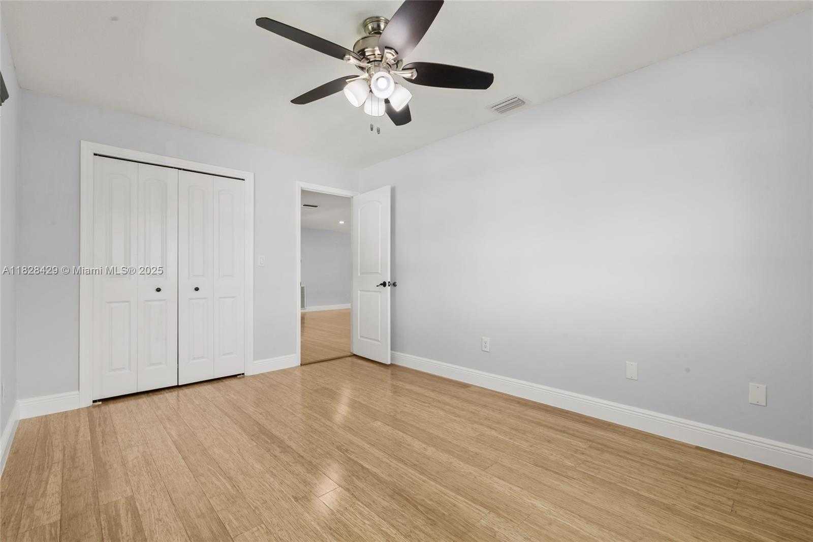 Small Image of 20175 SOUTH WEST 89TH CT, Cutler Bay Number 26