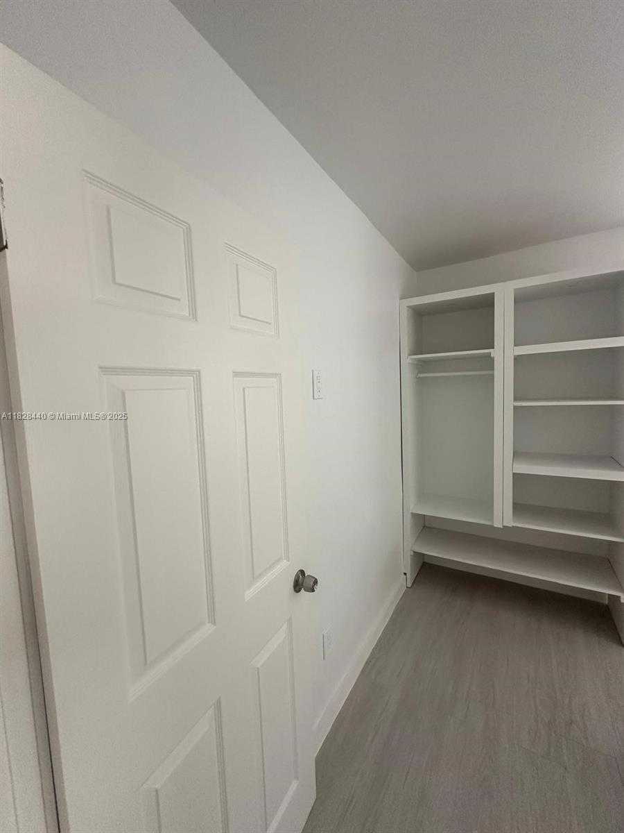 Small Image of 1754 NORTH EAST 48TH CT, Pompano Beach Number 25
