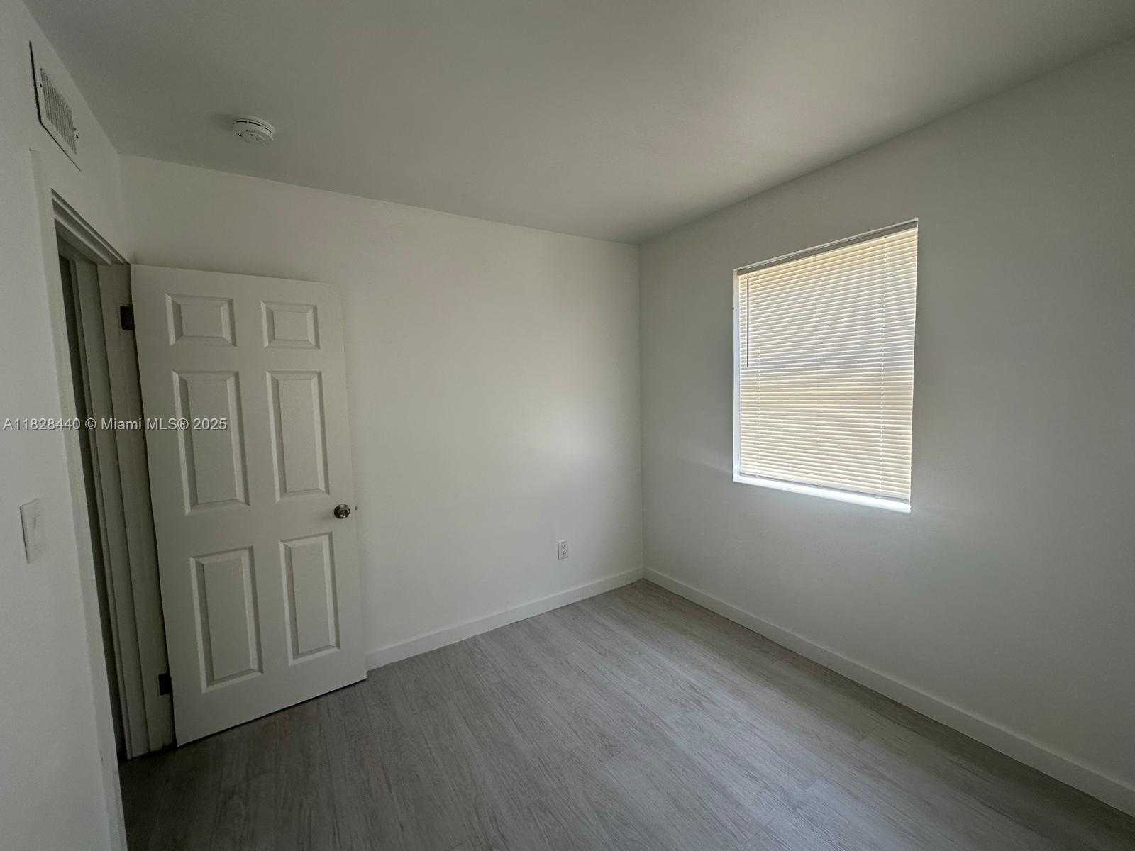 Small Image of 1754 NORTH EAST 48TH CT, Pompano Beach Number 30