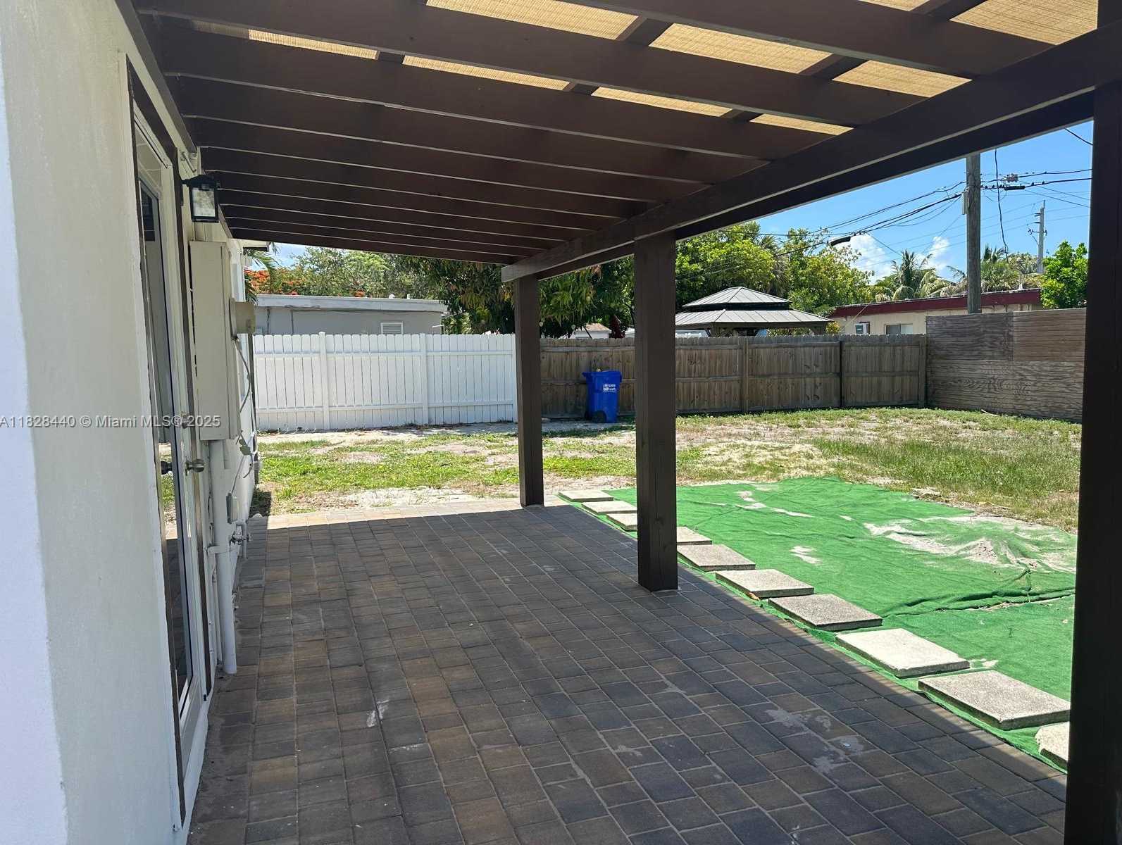 Small Image of 1754 NORTH EAST 48TH CT, Pompano Beach Number 39