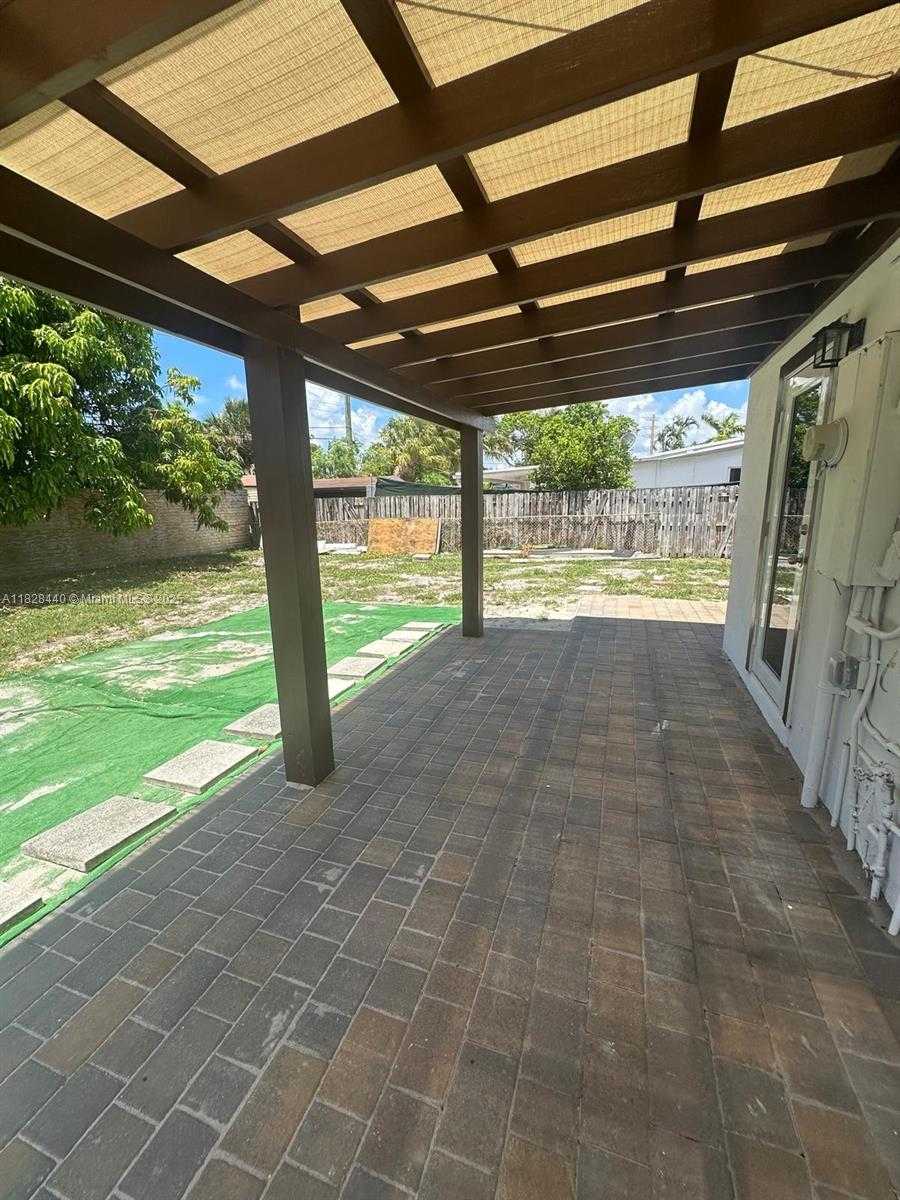 Small Image of 1754 NORTH EAST 48TH CT, Pompano Beach Number 41