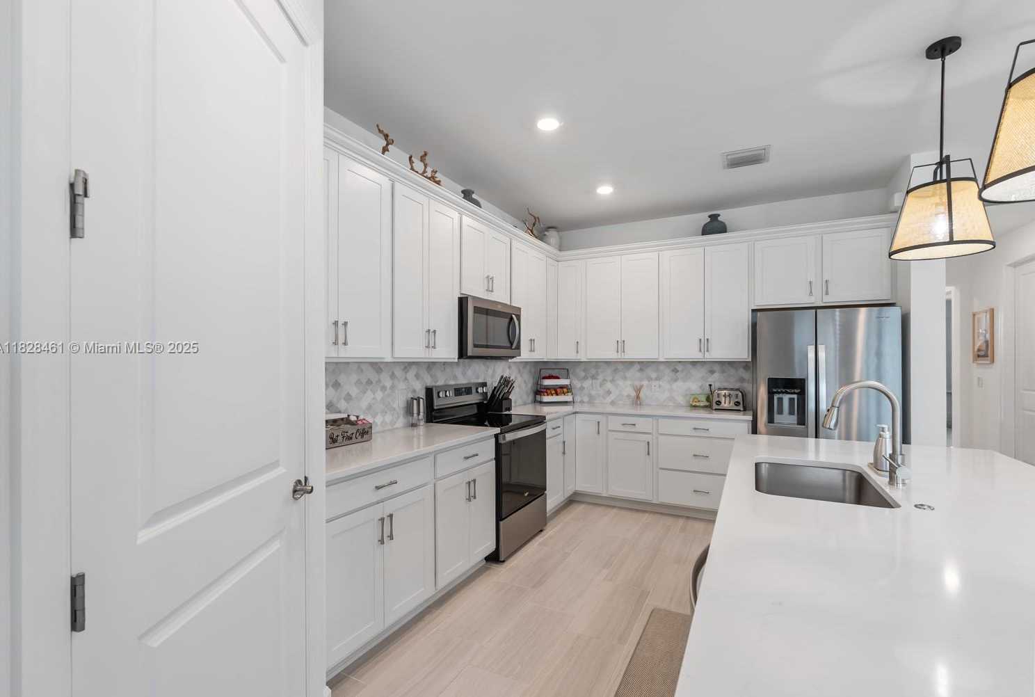 Small Image of 5932 GALA DRIVE, Ave Maria Number 13