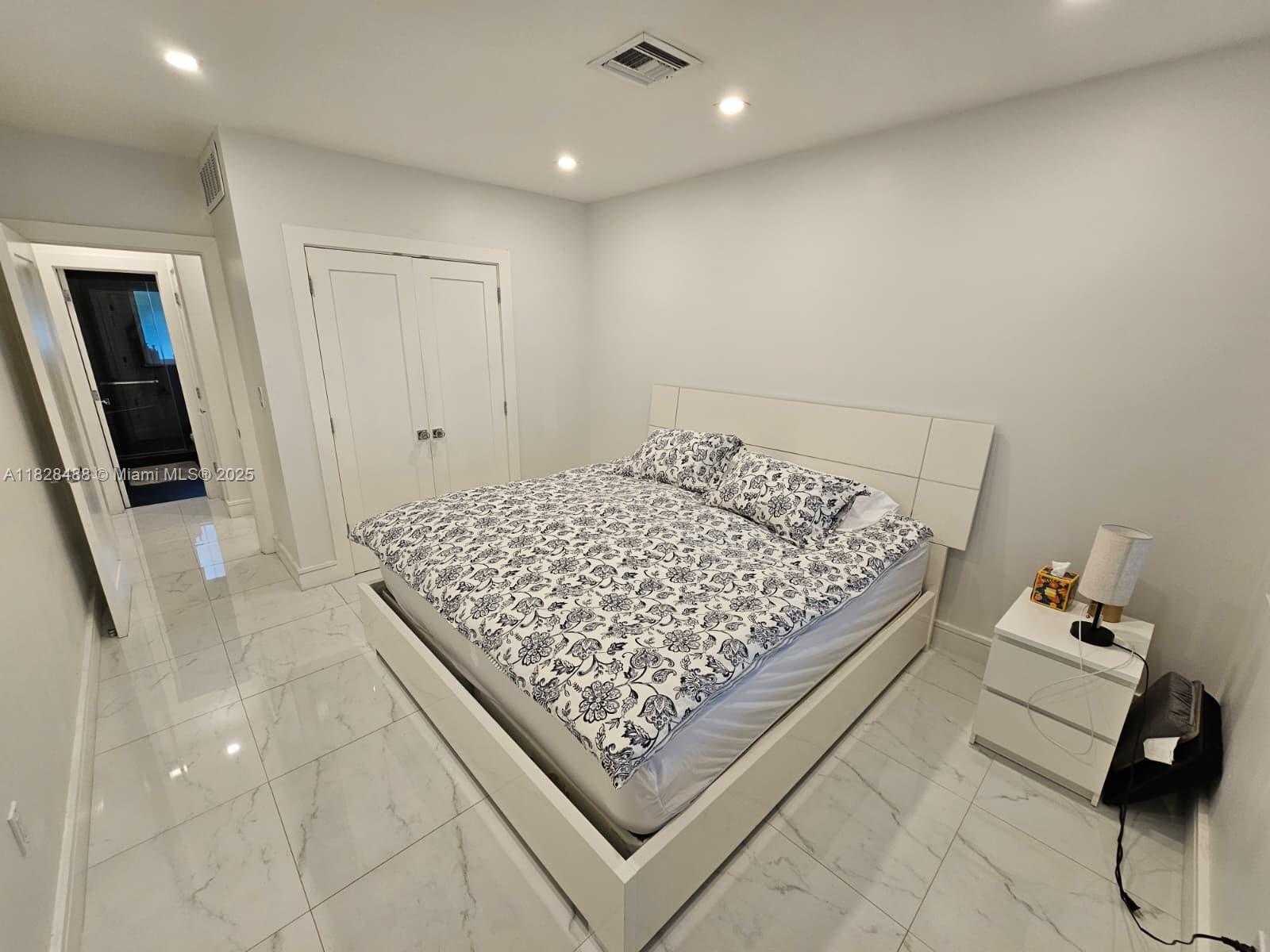 Small Image of 424 89TH ST, Surfside Number 24