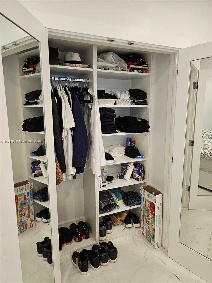 Small Image of 424 89TH ST, Surfside Number 26