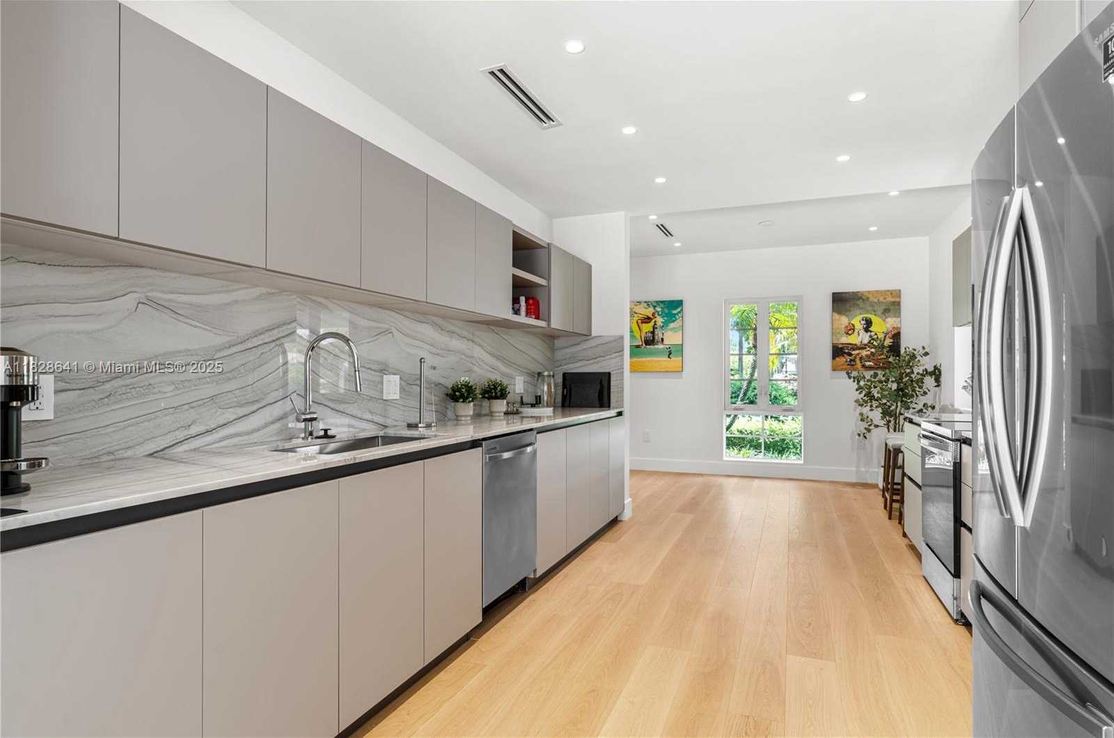 Small Image of 45 NORTH EAST 104TH ST, Miami Shores Number 16
