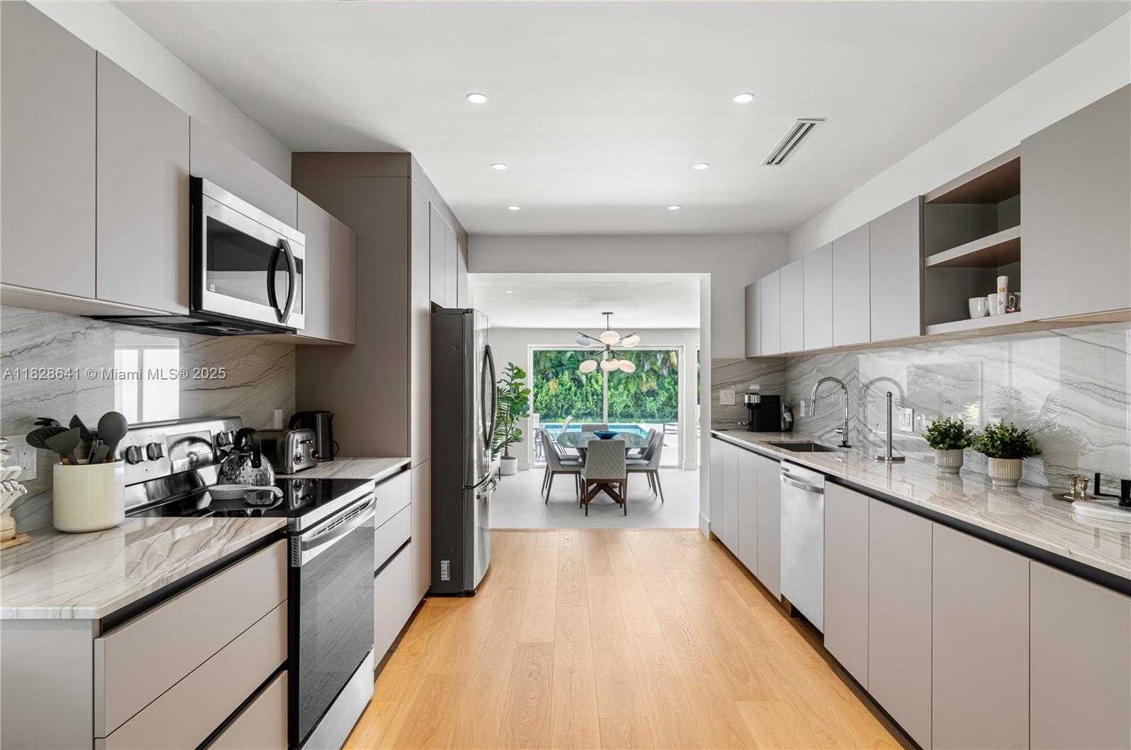 Small Image of 45 NORTH EAST 104TH ST, Miami Shores Number 17