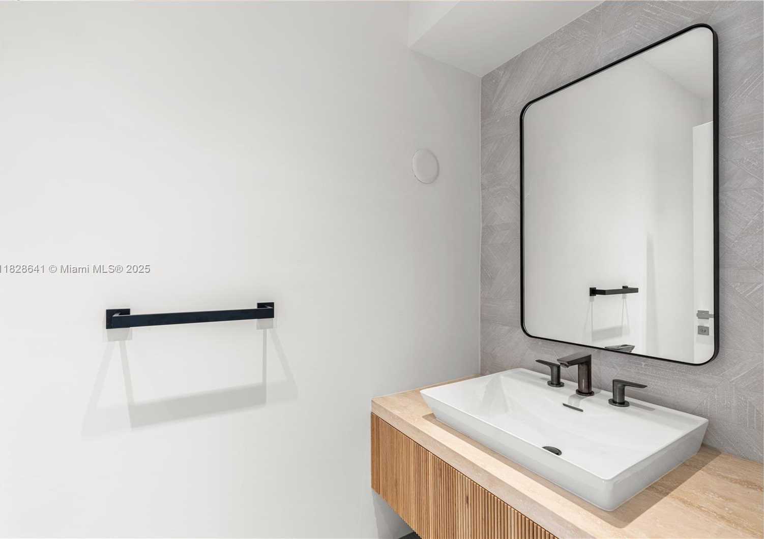 Small Image of 45 NORTH EAST 104TH ST, Miami Shores Number 22