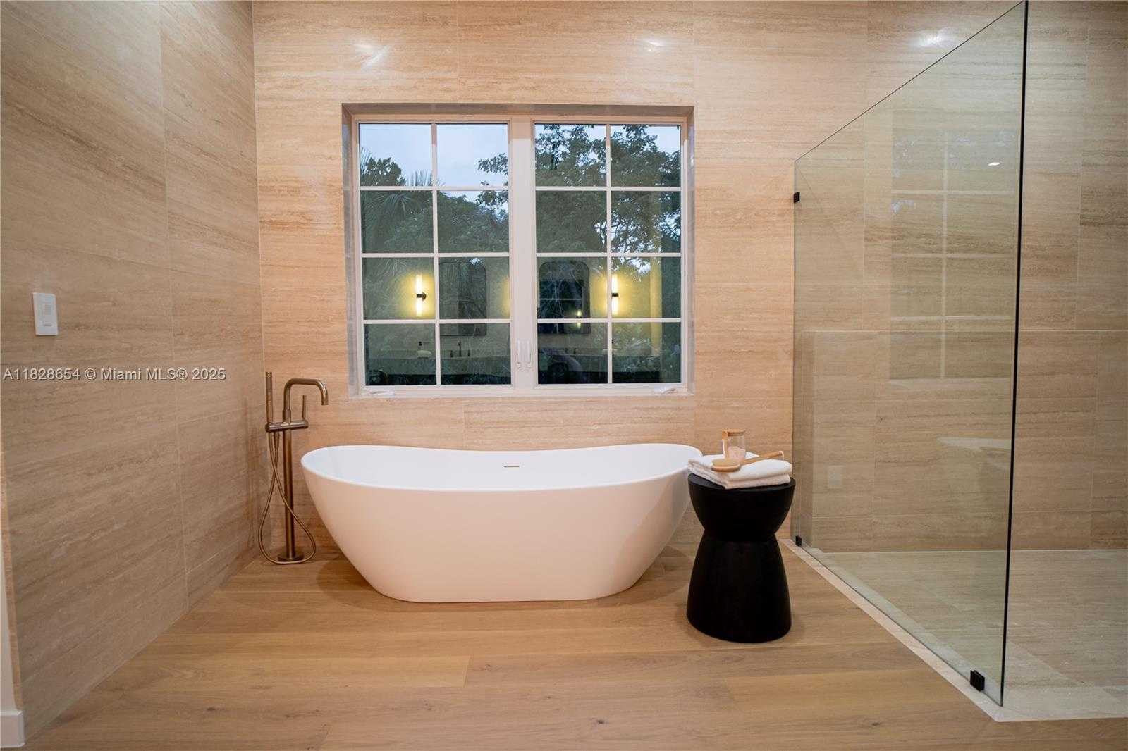 Small Image of 7605 SOUTH WEST 71ST AVE, Miami Number 6