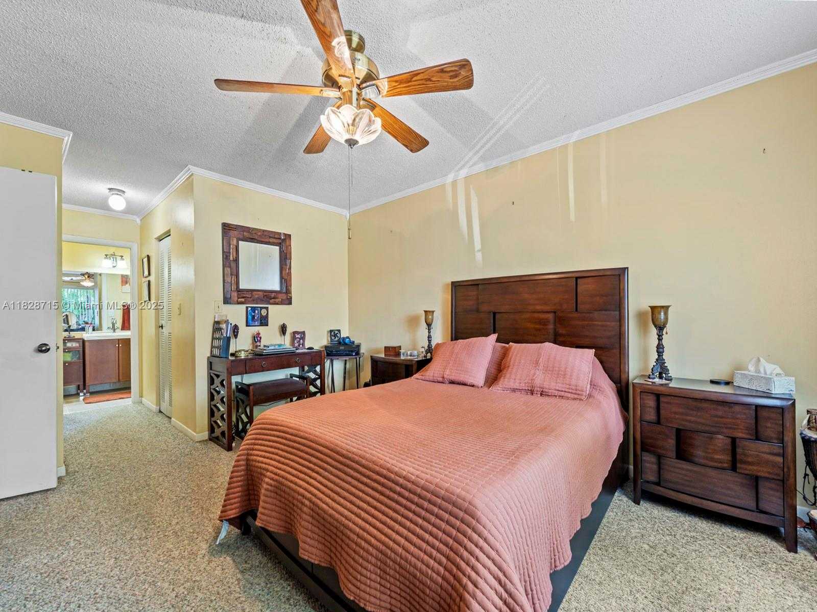 Small Image of 21760 SOUTH WEST 99TH PL, Cutler Bay Number 15