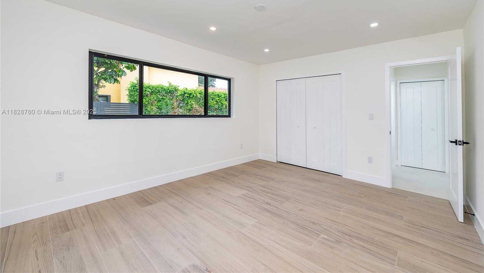 Small Image of 7101 EAST TROON CIR, Miami Lakes Number 31