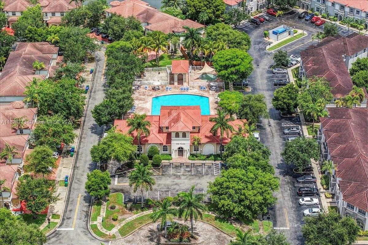 Small Image of 5046 SOUTH WEST 137TH TER, Miramar Number 52