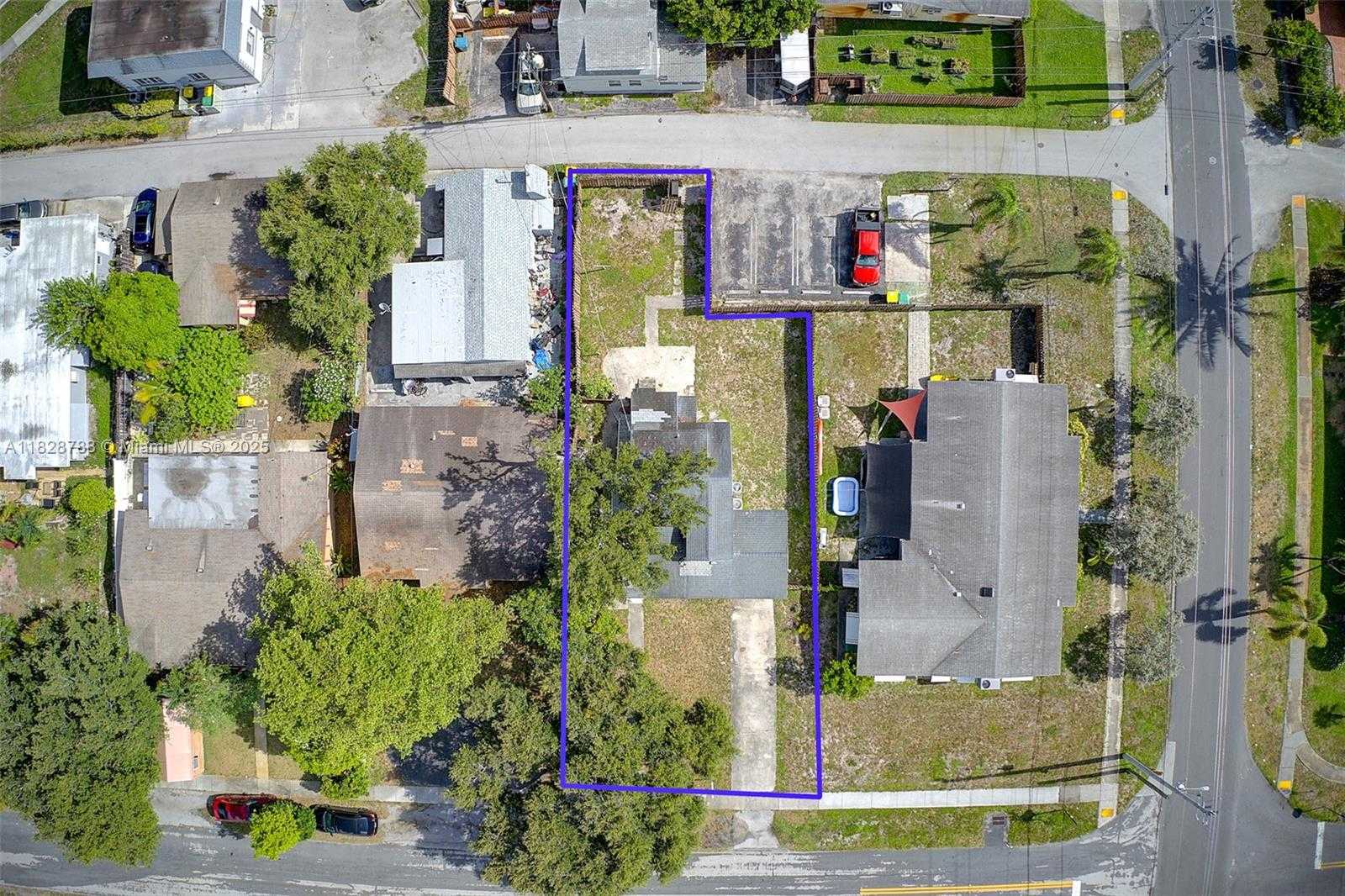 Small Image of 212 SOUTH WEST 11TH ST, Dania Beach Number 38