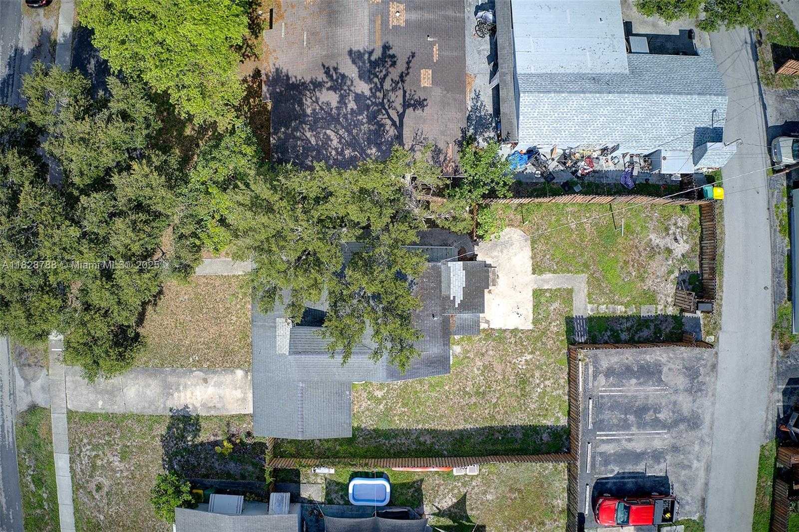 Small Image of 212 SOUTH WEST 11TH ST, Dania Beach Number 39