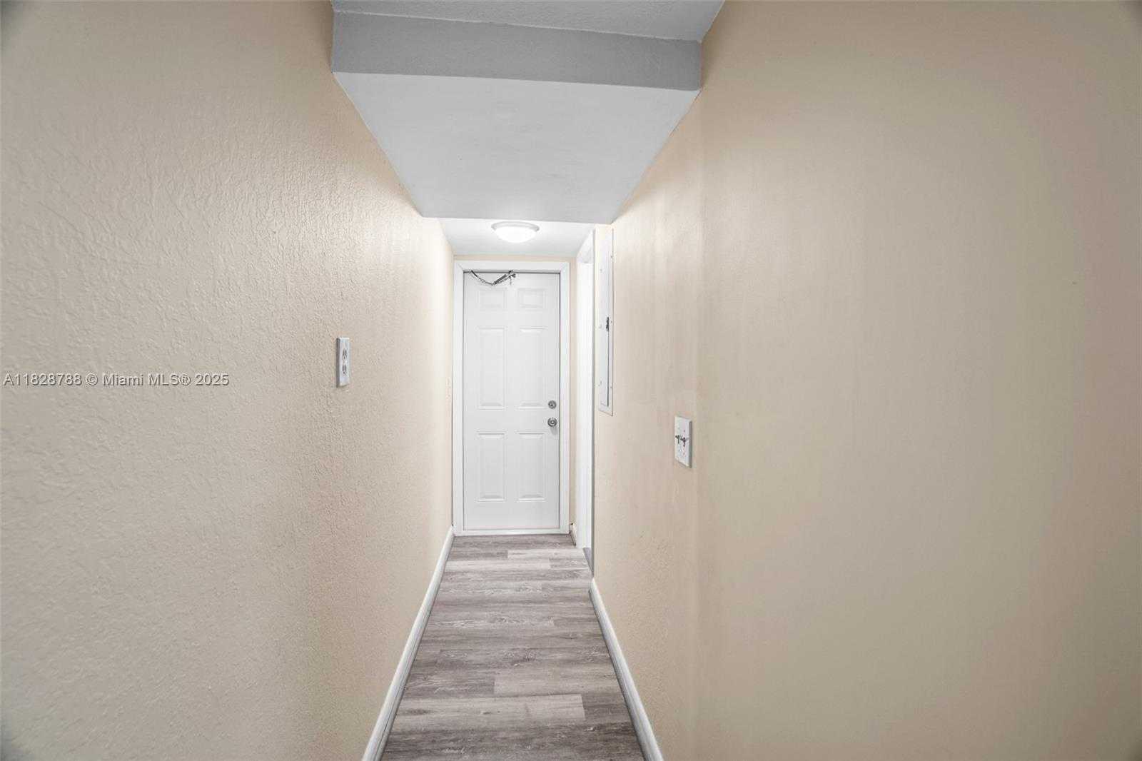 Small Image of 212 SOUTH WEST 11TH ST, Dania Beach Number 9