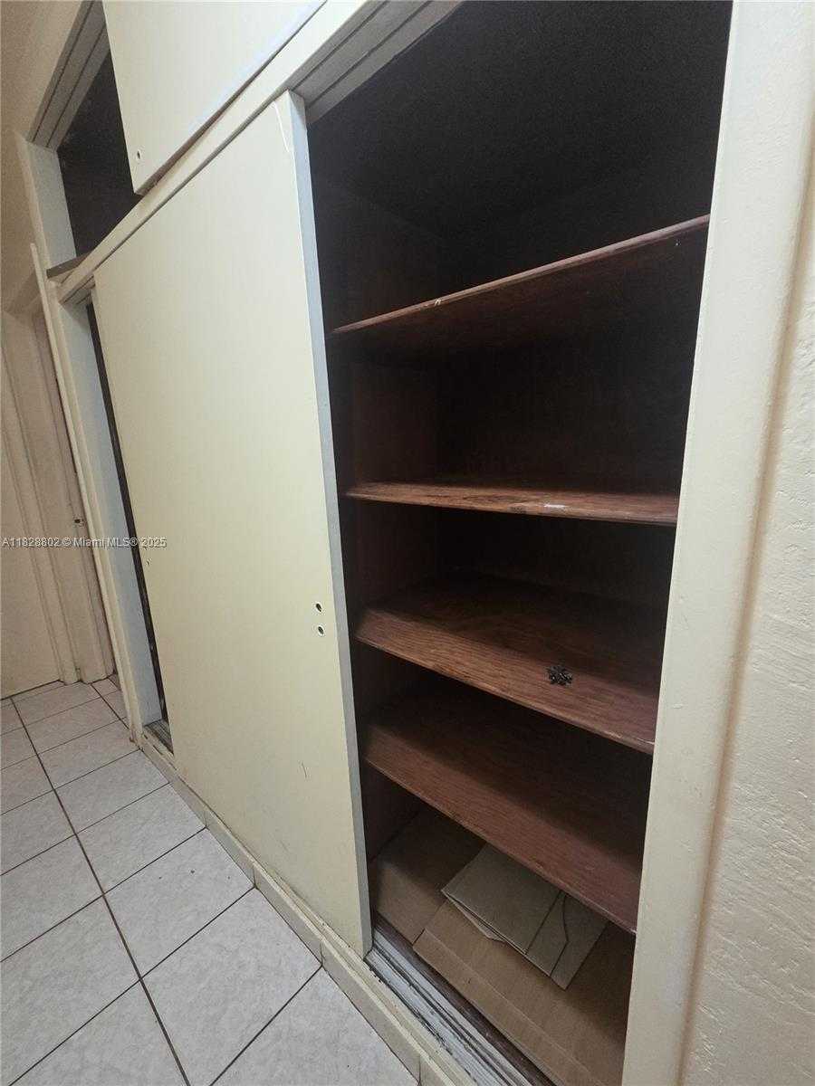Small Image of 12955 NORTH MIAMI AVE, North Miami Number 23