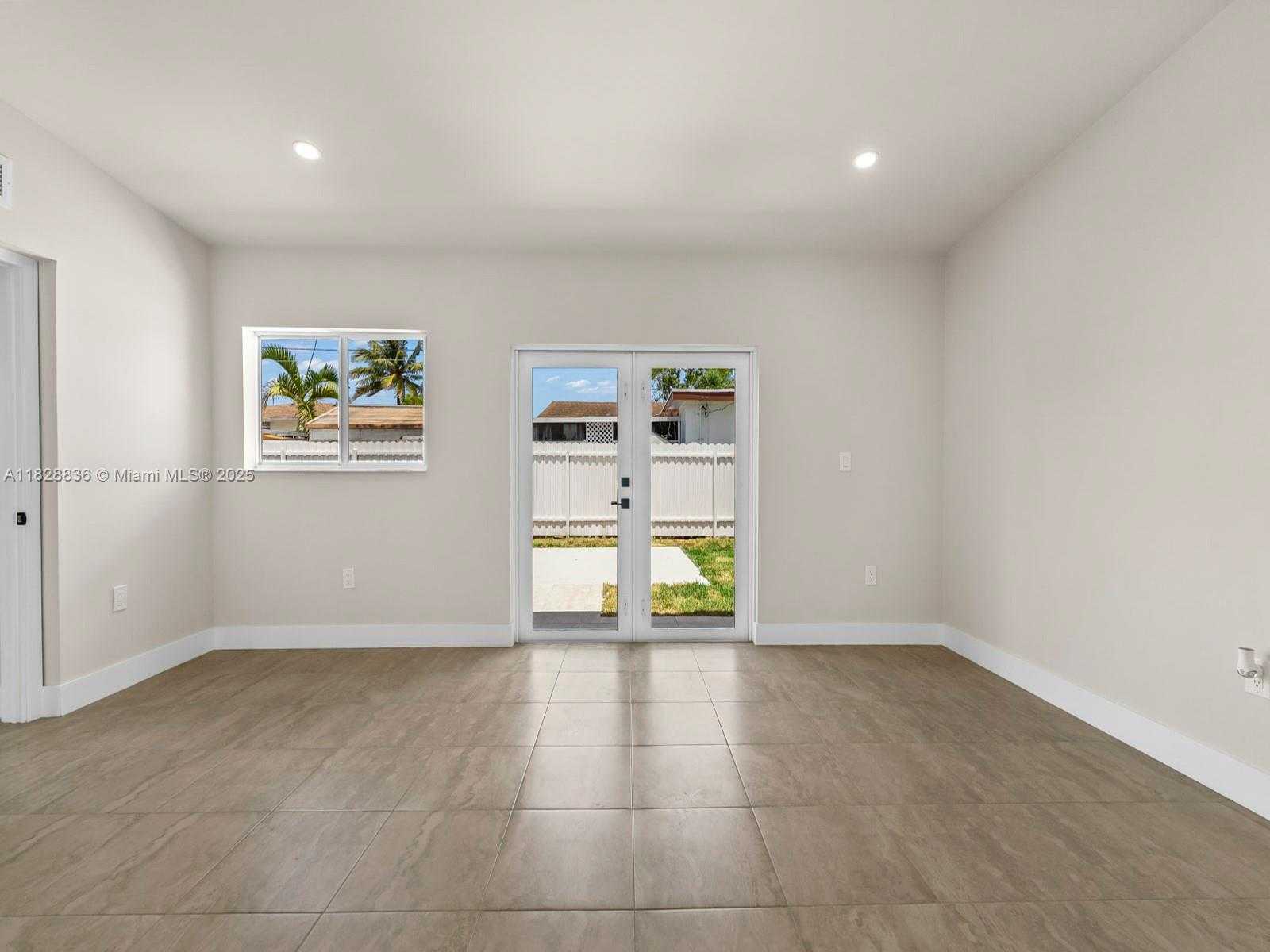 Small Image of 3455 EAST 1ST CT, Hialeah Number 17