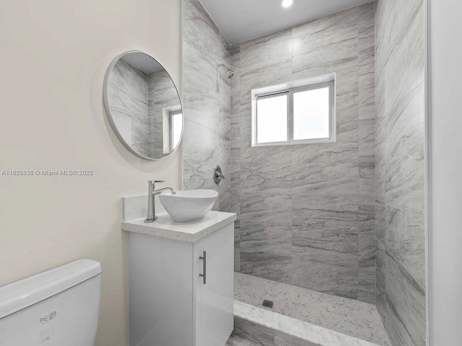 Small Image of 3455 EAST 1ST CT, Hialeah Number 20