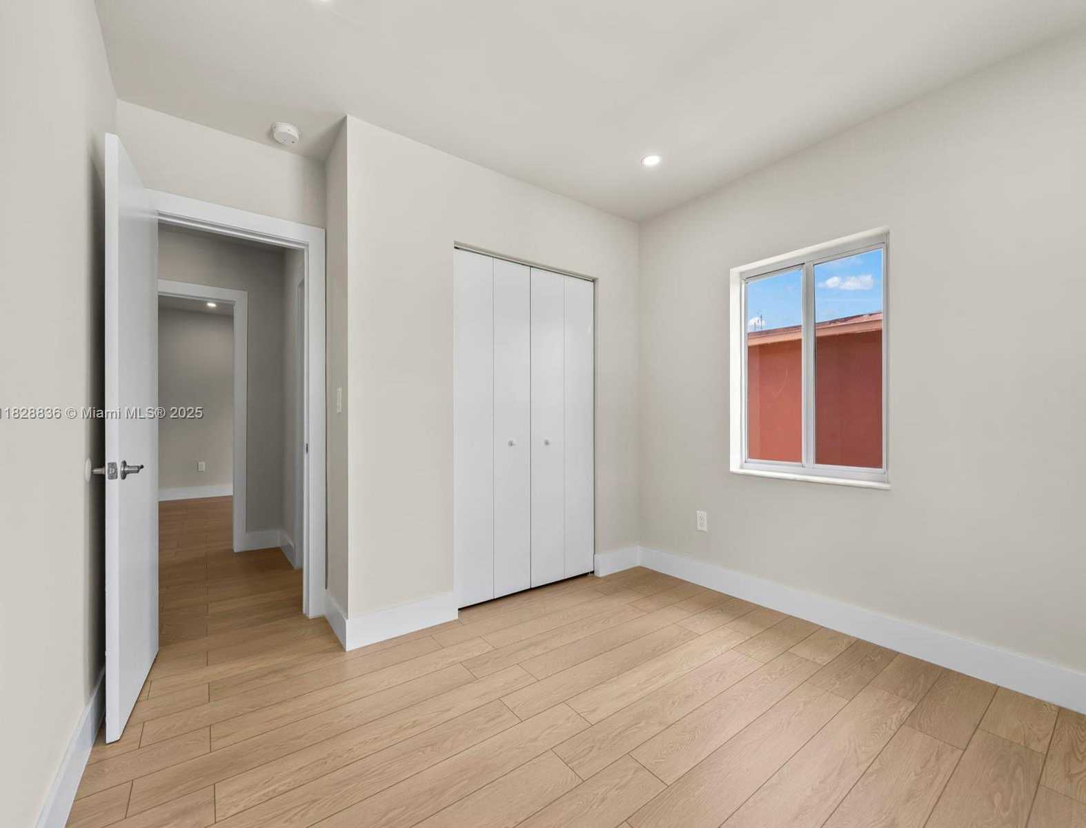 Small Image of 3455 EAST 1ST CT, Hialeah Number 26