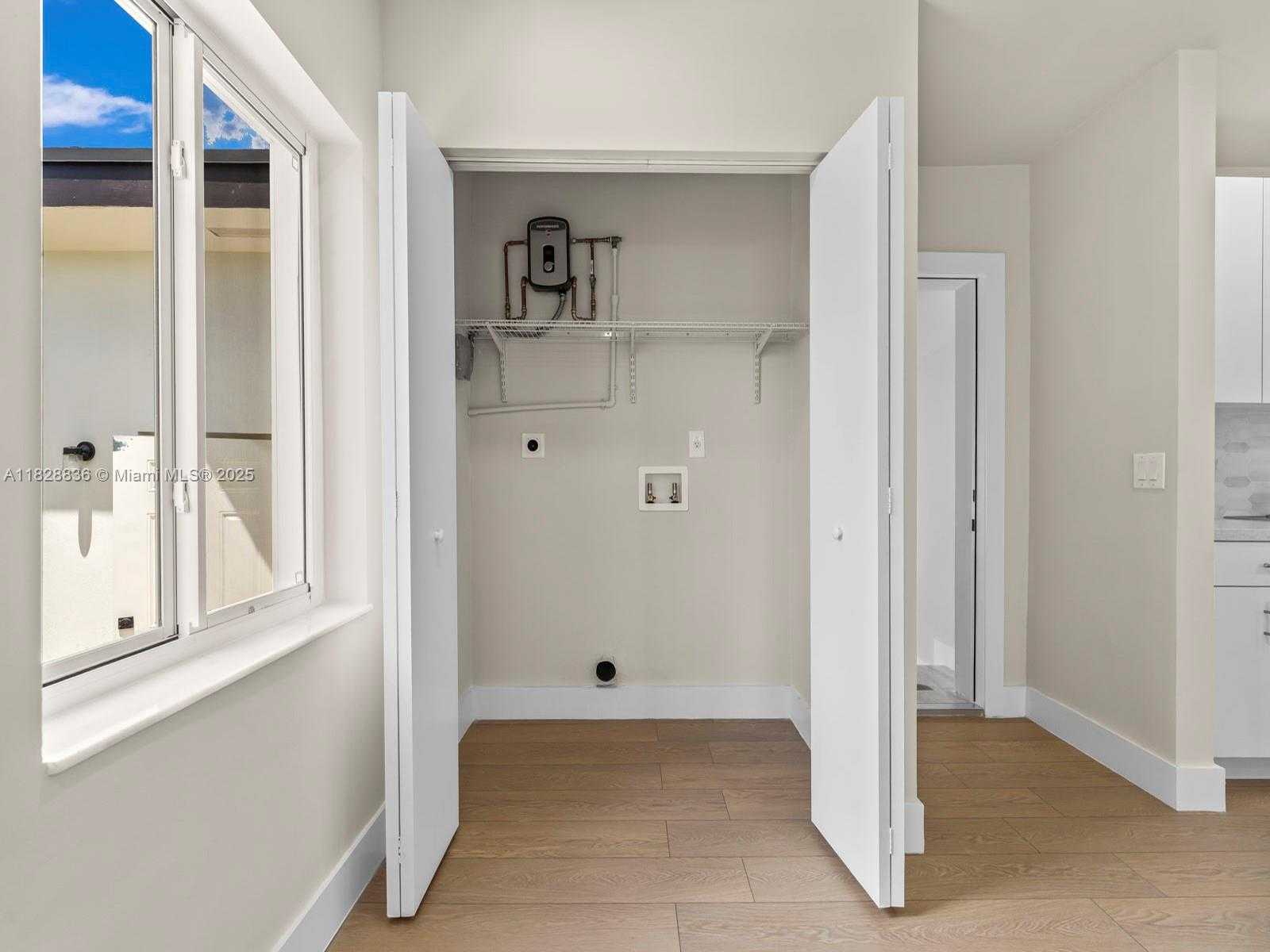 Small Image of 3455 EAST 1ST CT, Hialeah Number 28