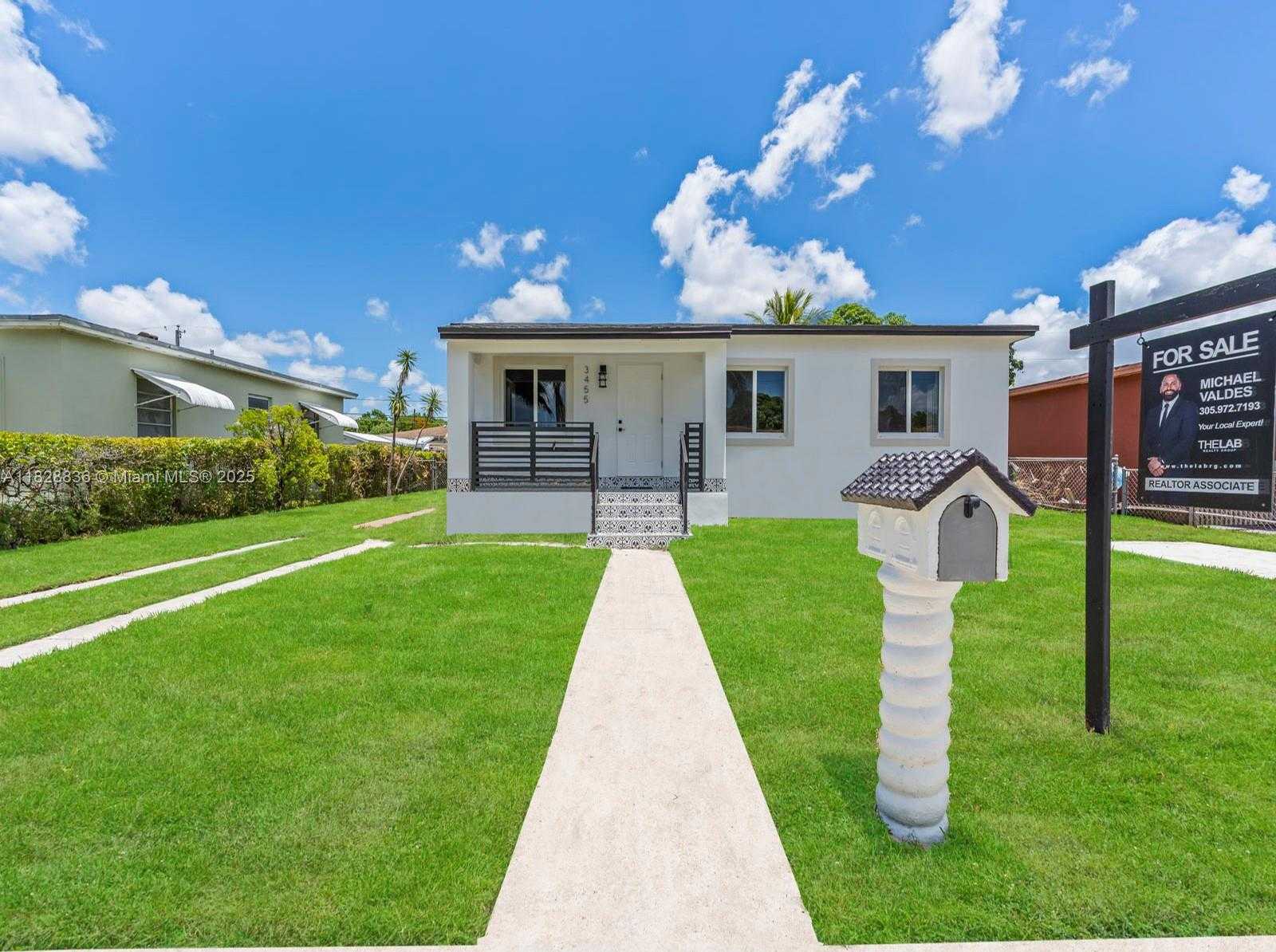Small Image of 3455 EAST 1ST CT, Hialeah Number 30