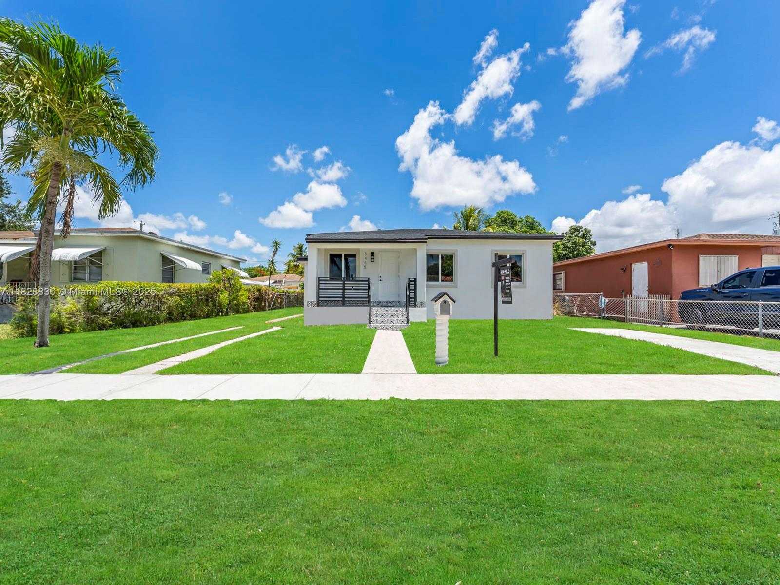 Small Image of 3455 EAST 1ST CT, Hialeah Number 31