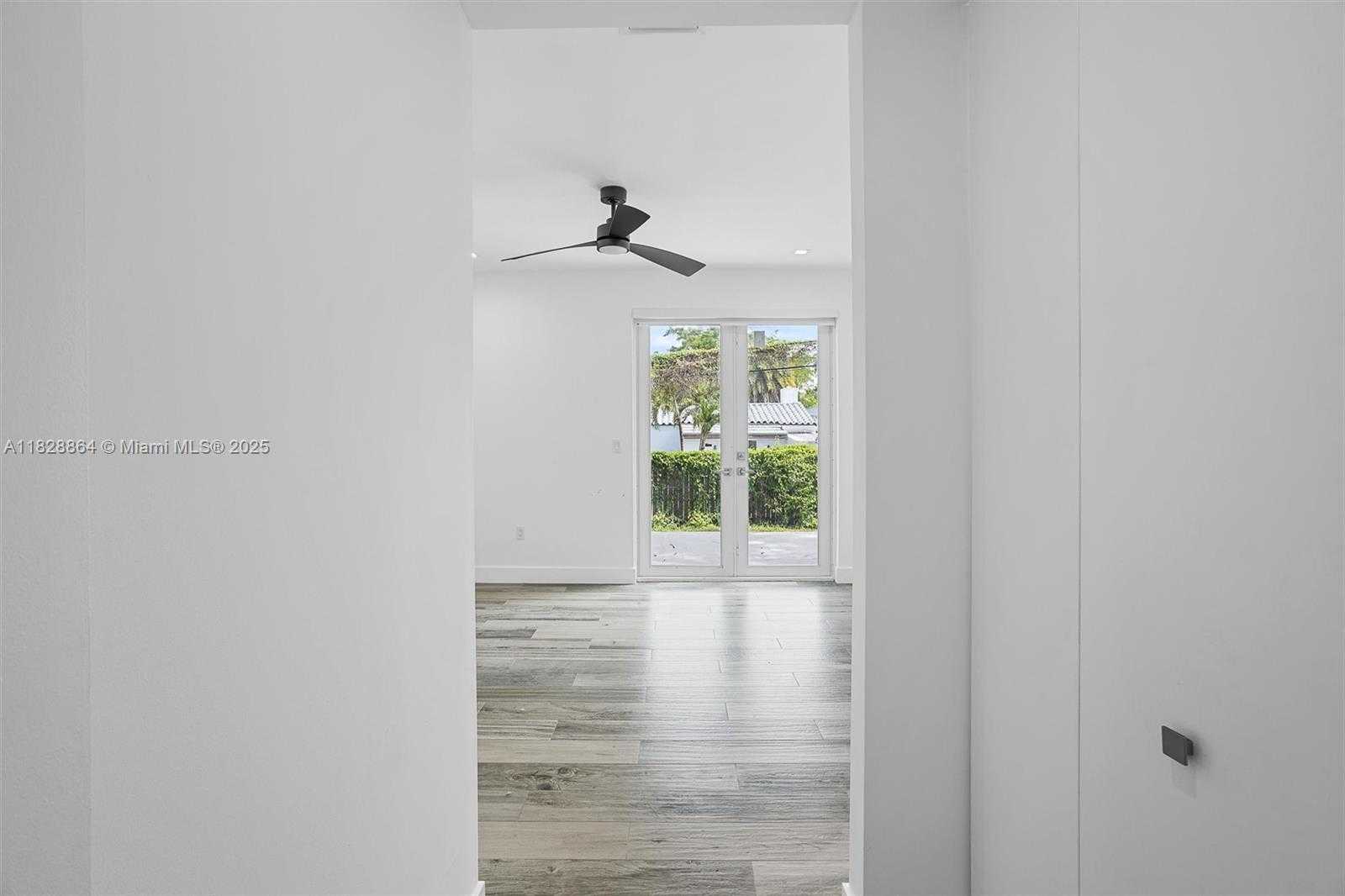 Small Image of 1508 SOUTH WEST 15TH ST, Miami Number 13