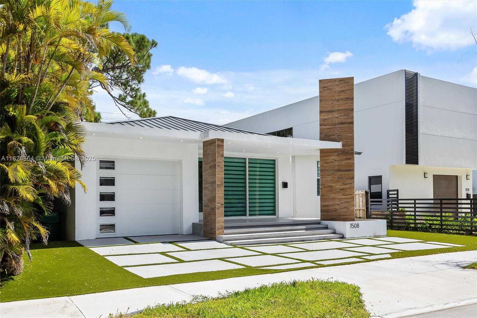 Small Image of 1508 SOUTH WEST 15TH ST, Miami Number 6