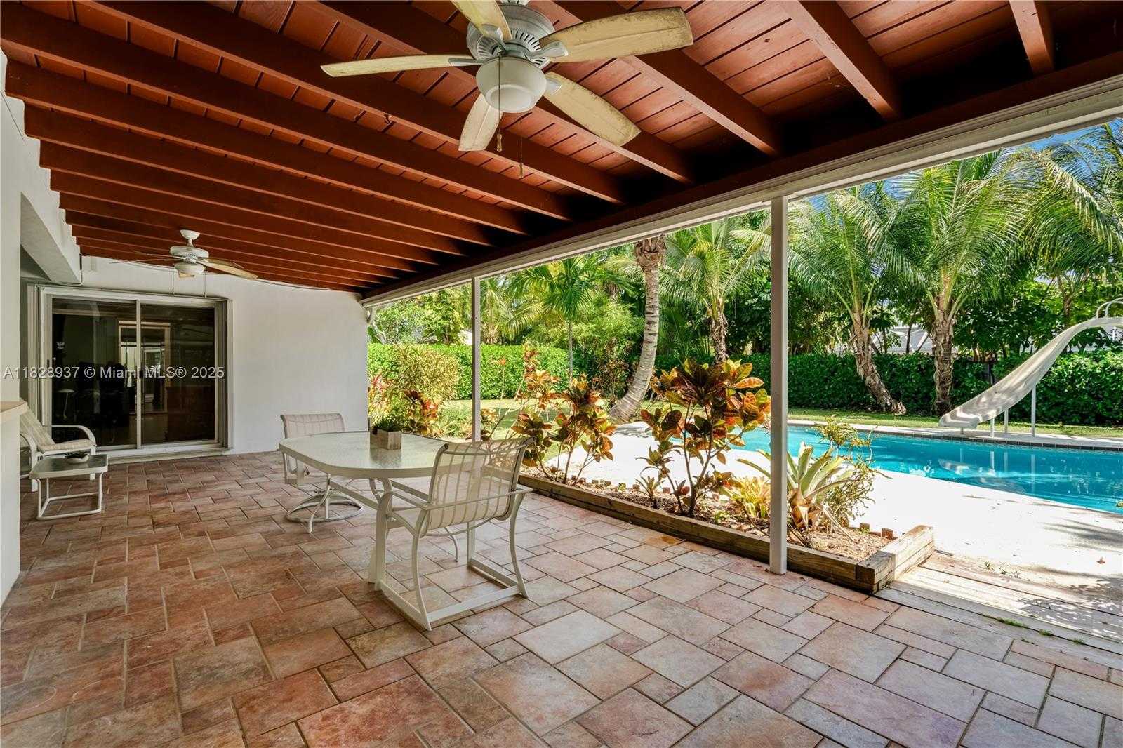 Small Image of 8121 SOUTH WEST 139TH TER, Palmetto Bay Number 23