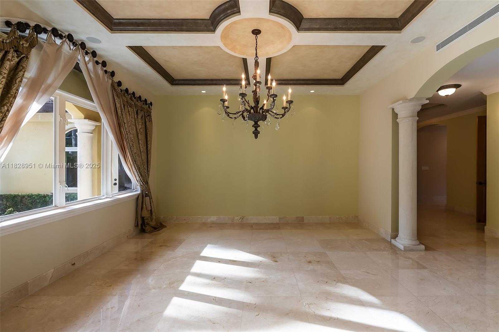 Small Image of 10851 SOUTH WEST 63RD AVE, Pinecrest Number 12