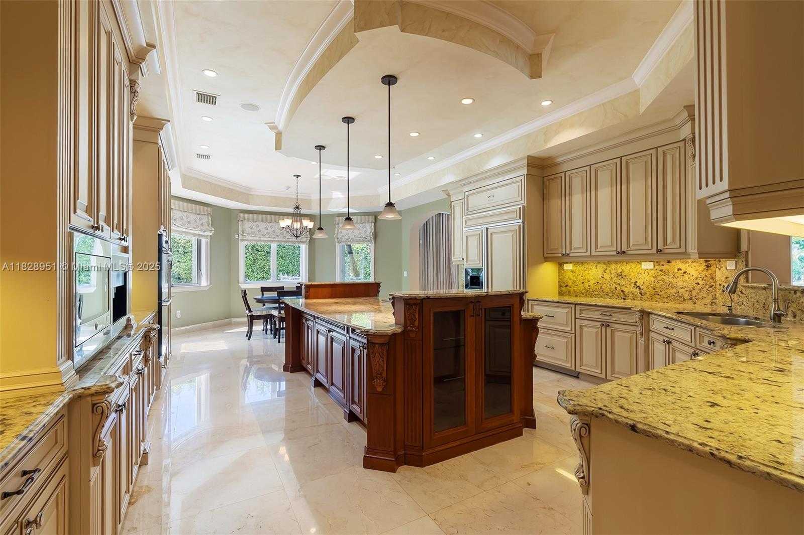 Small Image of 10851 SOUTH WEST 63RD AVE, Pinecrest Number 21