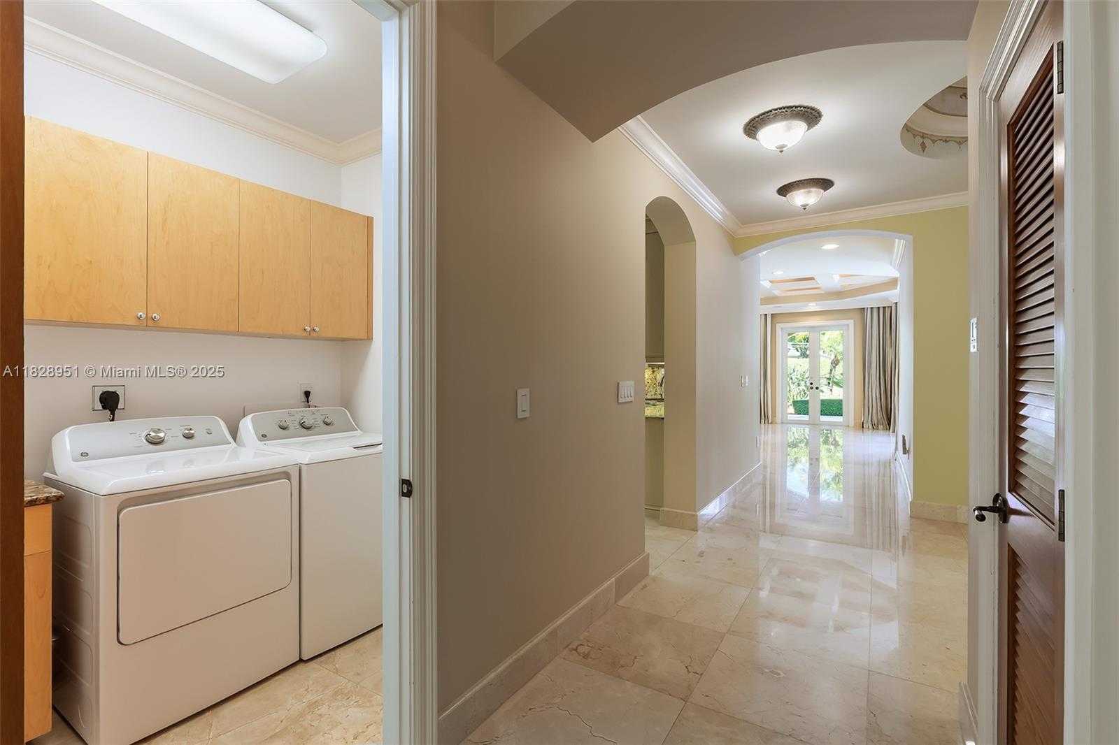 Small Image of 10851 SOUTH WEST 63RD AVE, Pinecrest Number 23