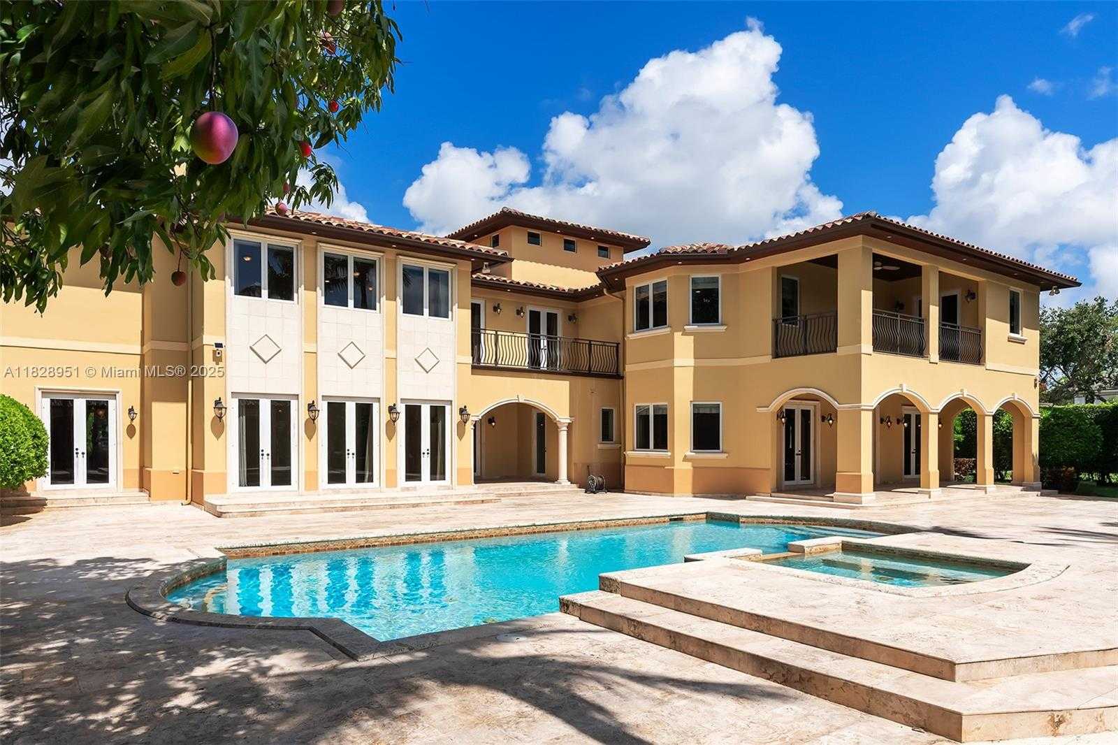 Small Image of 10851 SOUTH WEST 63RD AVE, Pinecrest Number 31