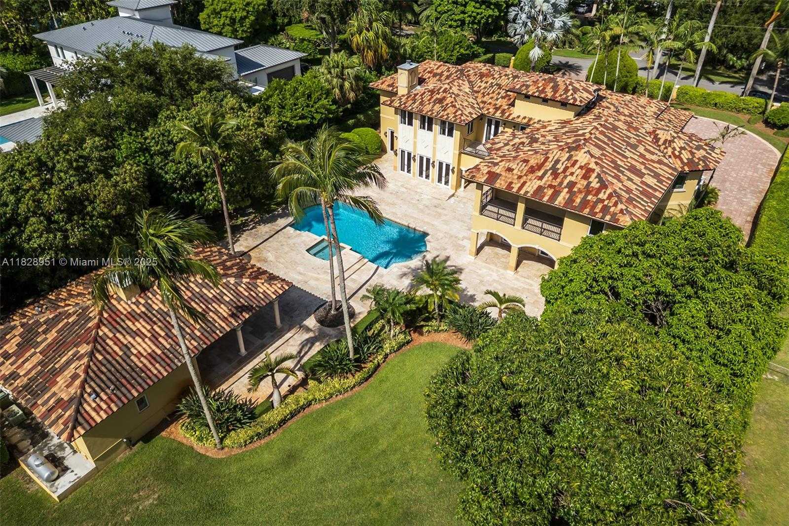Small Image of 10851 SOUTH WEST 63RD AVE, Pinecrest Number 33