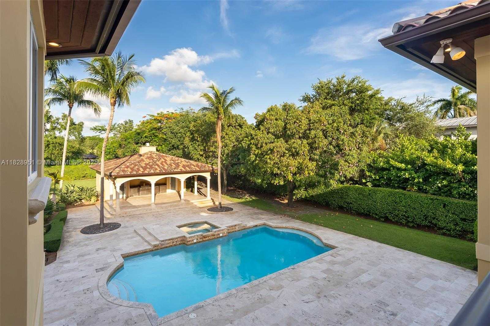Small Image of 10851 SOUTH WEST 63RD AVE, Pinecrest Number 47
