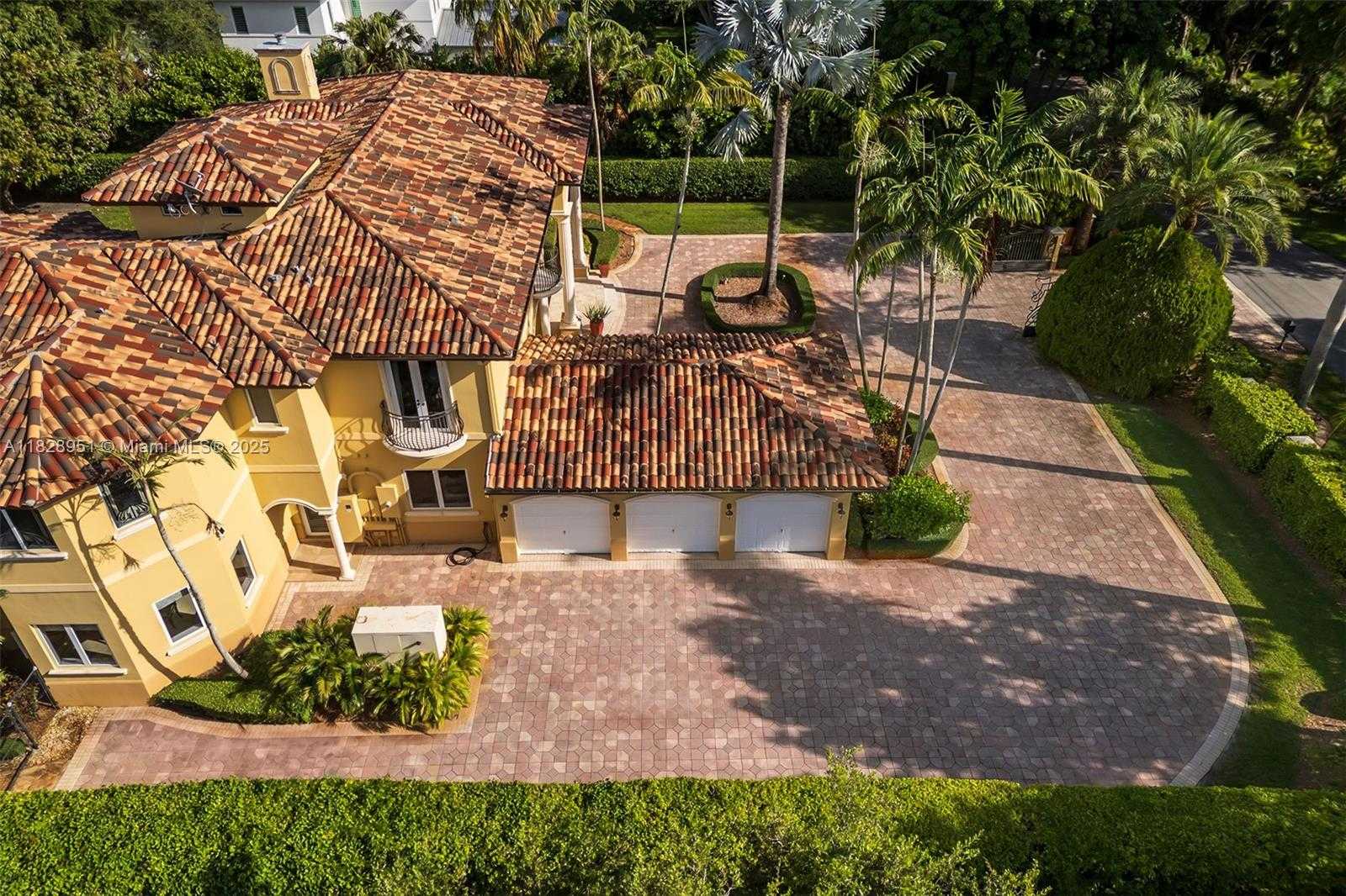 Small Image of 10851 SOUTH WEST 63RD AVE, Pinecrest Number 9