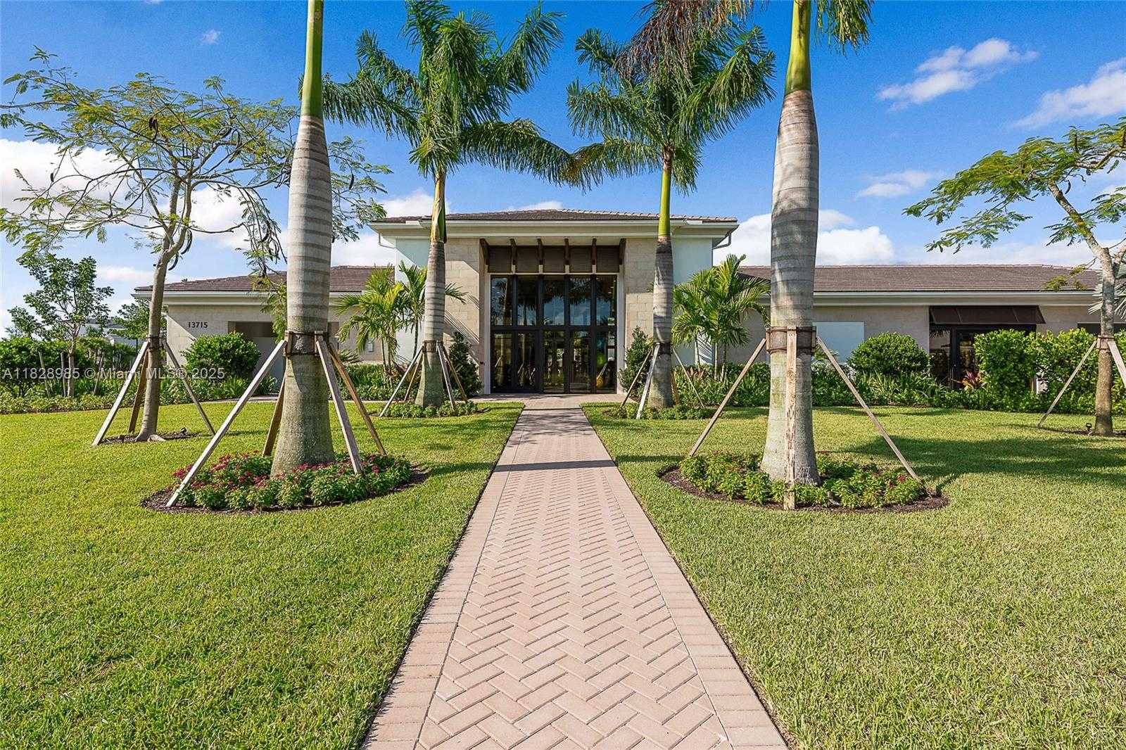 Small Image of 5736 GAUGUIN TER, Palm Beach Gardens Number 31