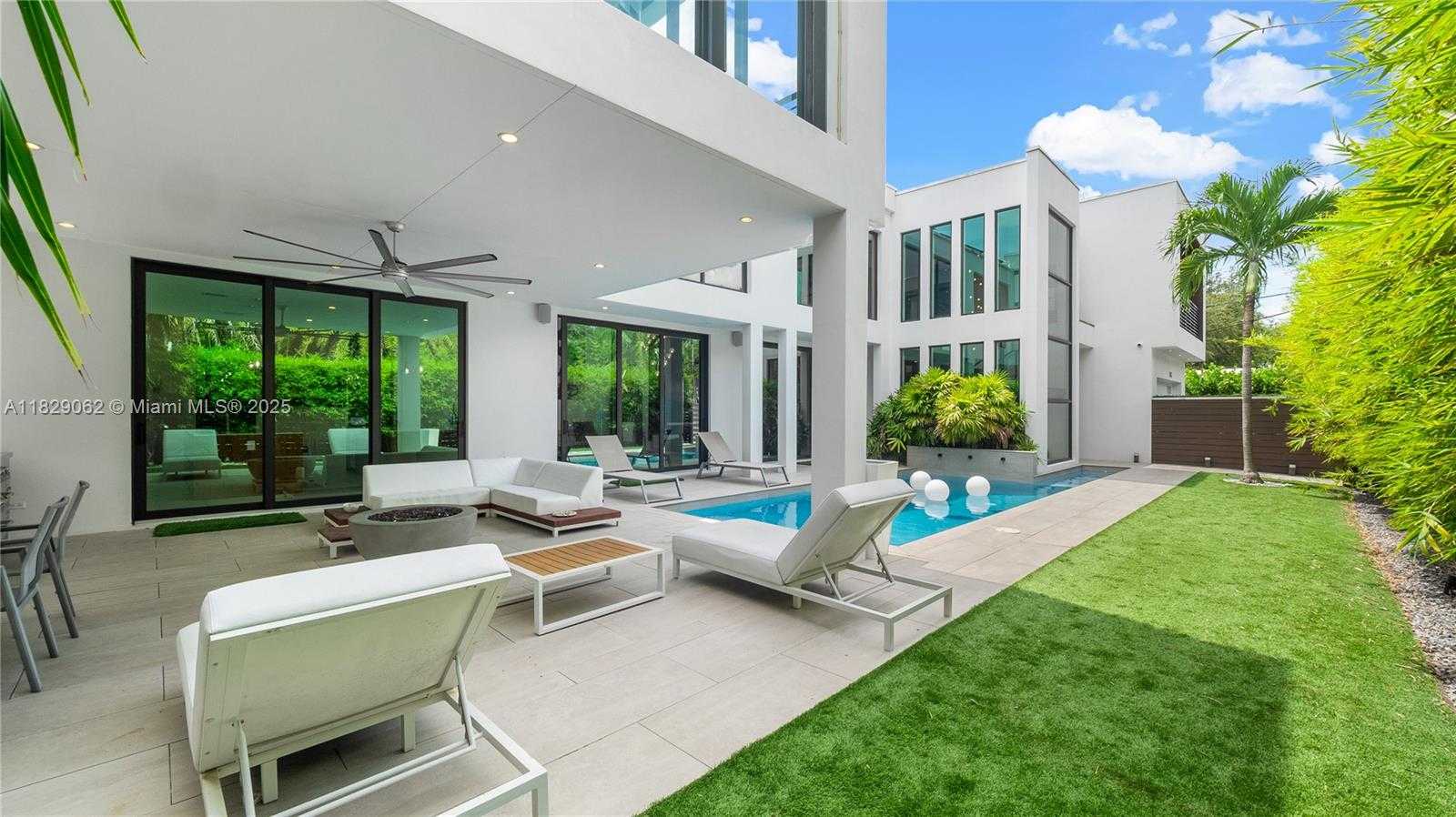 Small Image of 1600 NORTH EAST 6 ST, Fort Lauderdale Number 11