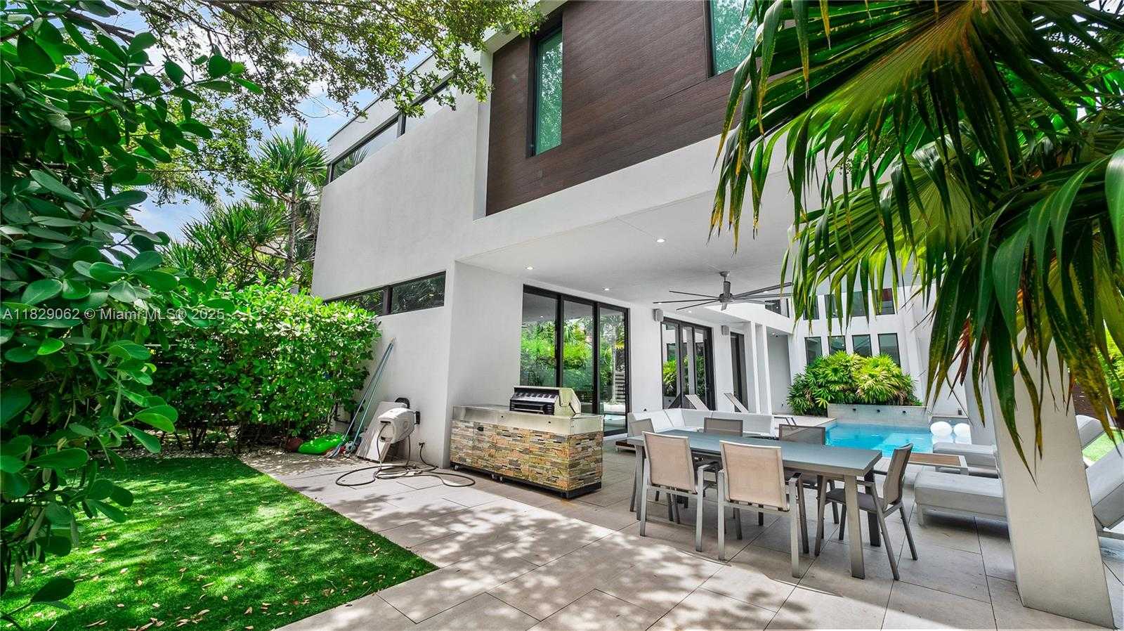 Small Image of 1600 NORTH EAST 6 ST, Fort Lauderdale Number 13