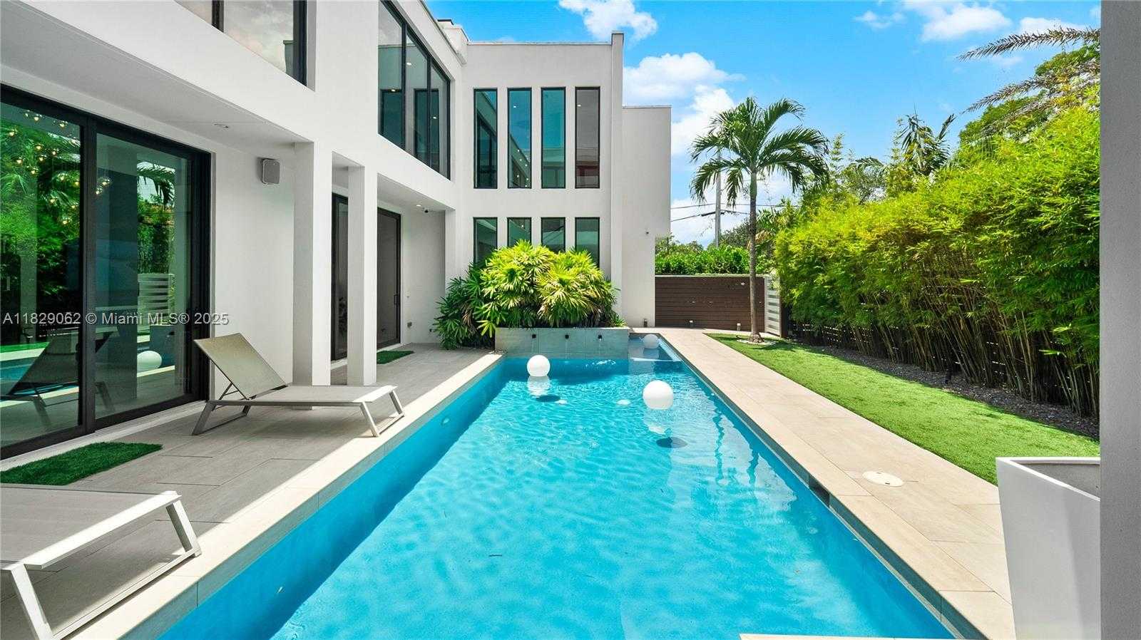 Small Image of 1600 NORTH EAST 6 ST, Fort Lauderdale Number 22