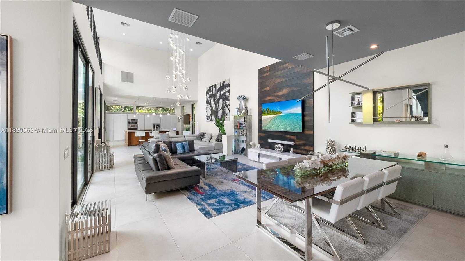 Small Image of 1600 NORTH EAST 6 ST, Fort Lauderdale Number 27