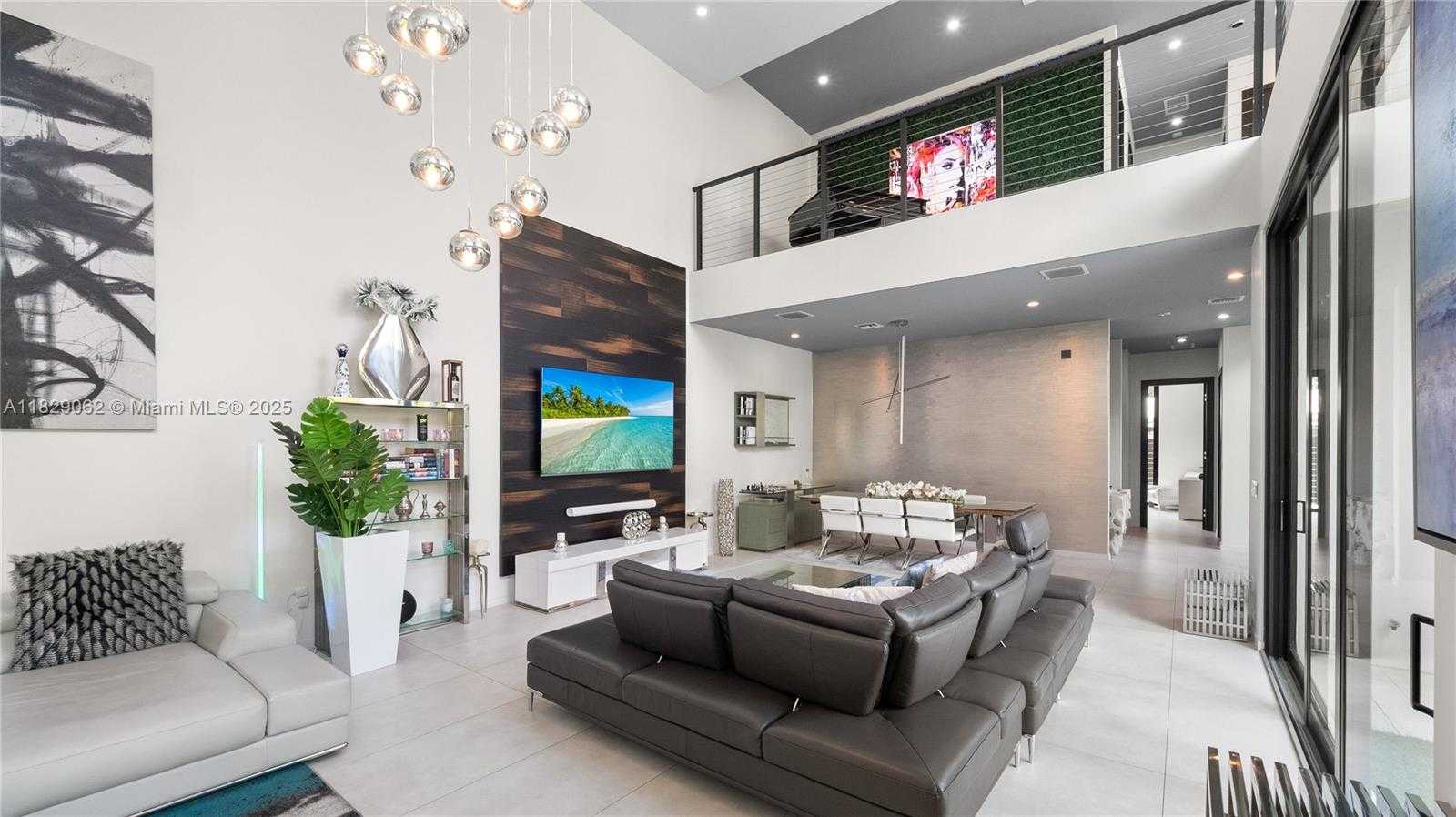 Small Image of 1600 NORTH EAST 6 ST, Fort Lauderdale Number 33