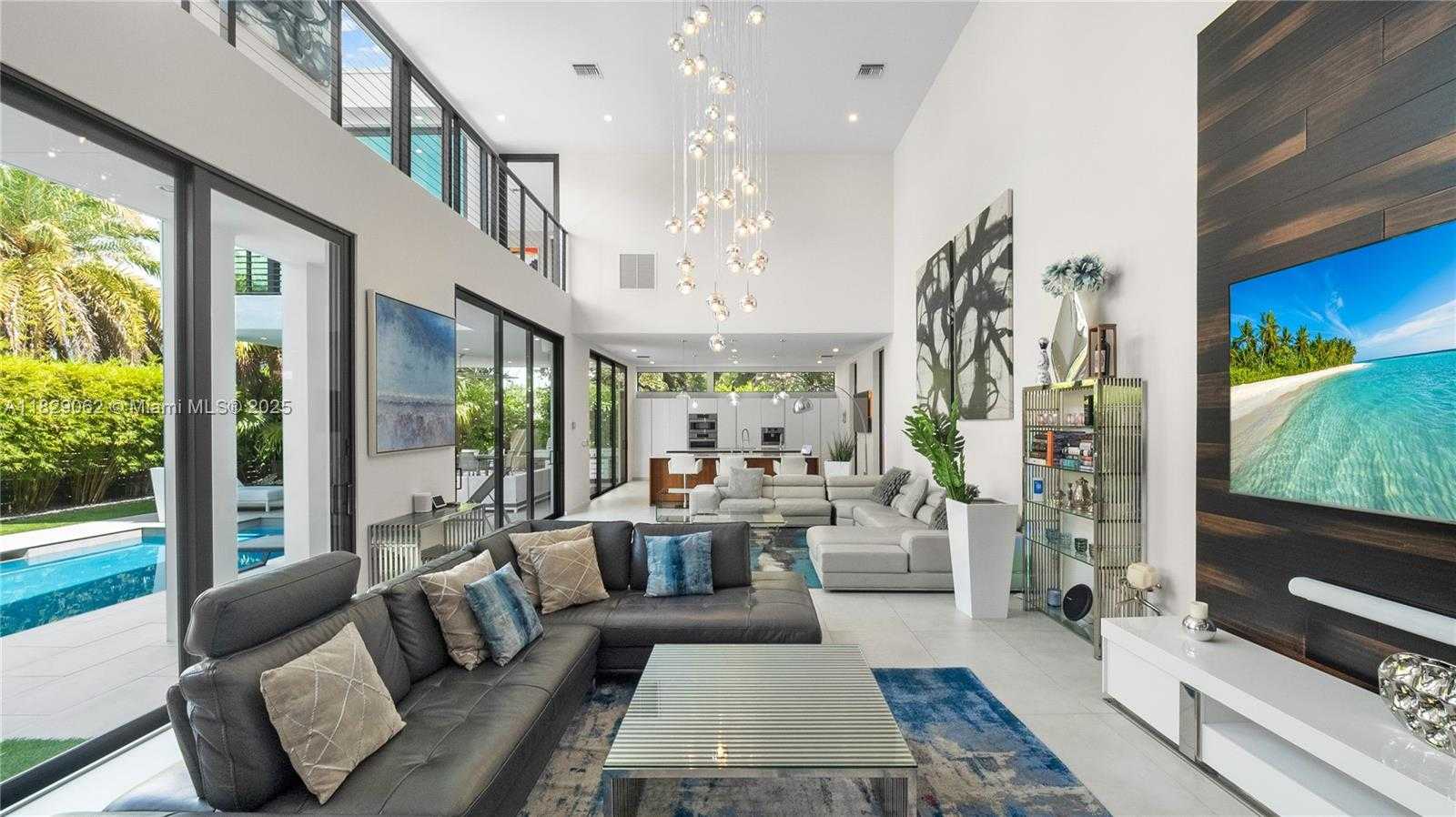 Small Image of 1600 NORTH EAST 6 ST, Fort Lauderdale Number 35