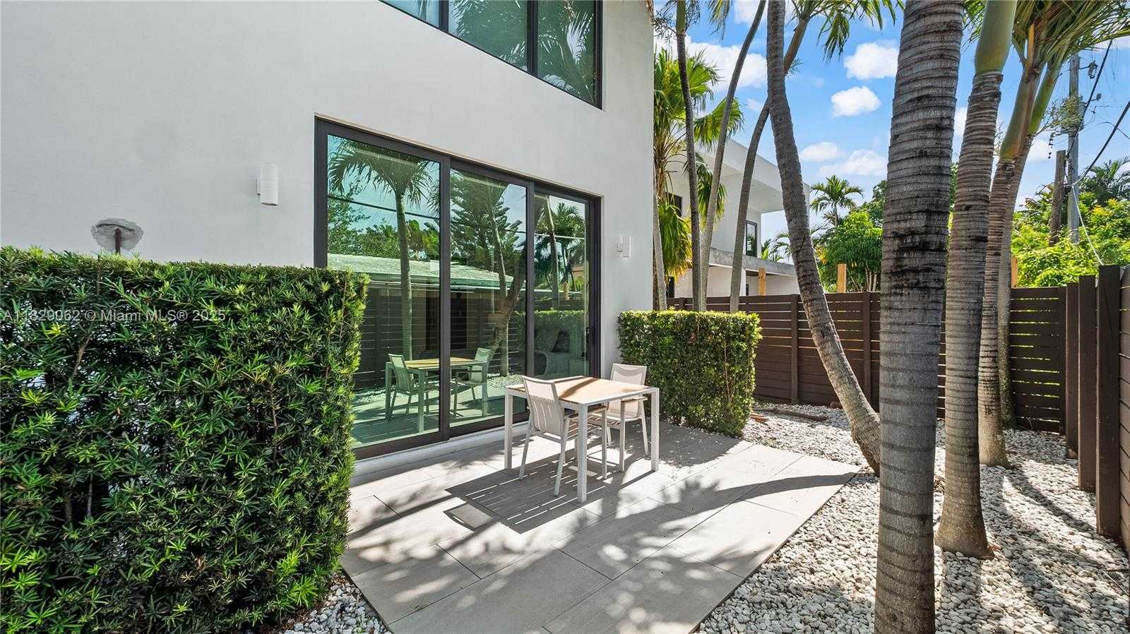 Small Image of 1600 NORTH EAST 6 ST, Fort Lauderdale Number 48