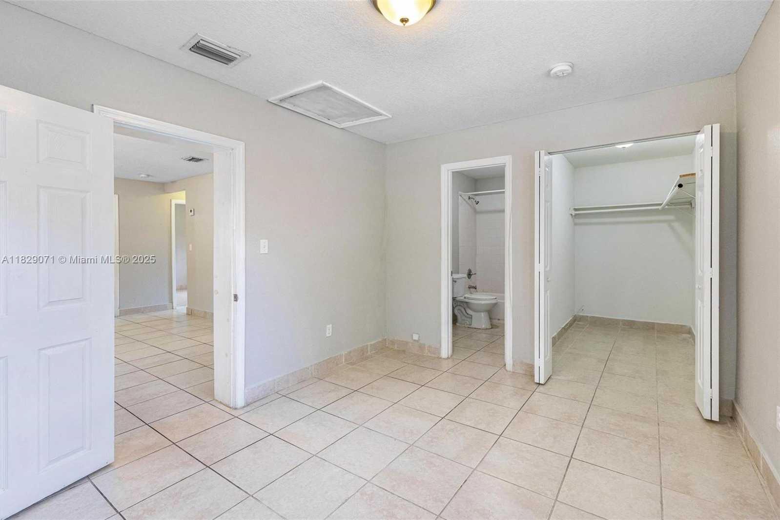 Small Image of 6048 BUCHANAN ST, Hollywood Number 10