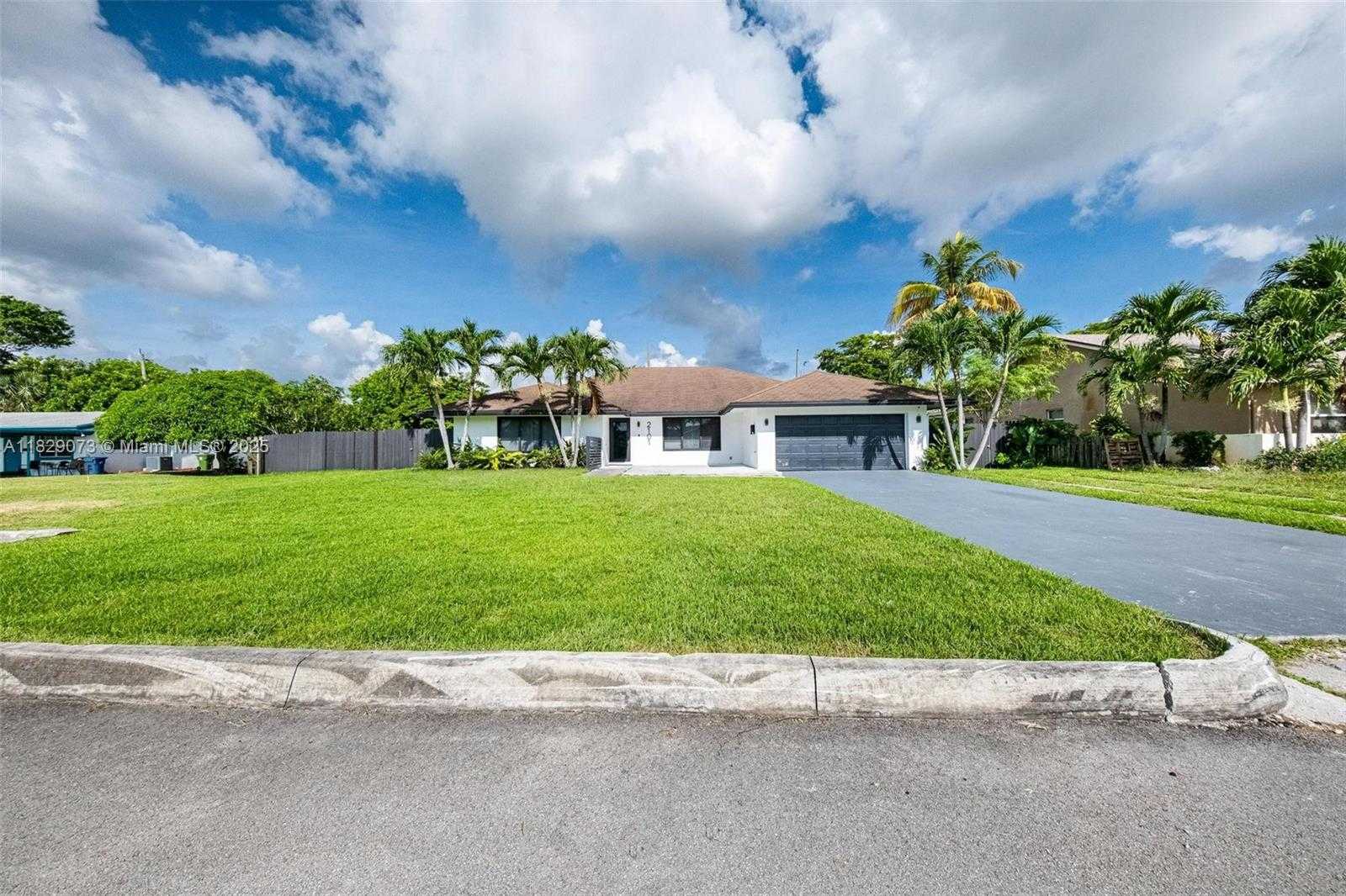 Small Image of 2101 NORTH WEST 14TH AVE, Fort Lauderdale Number 69