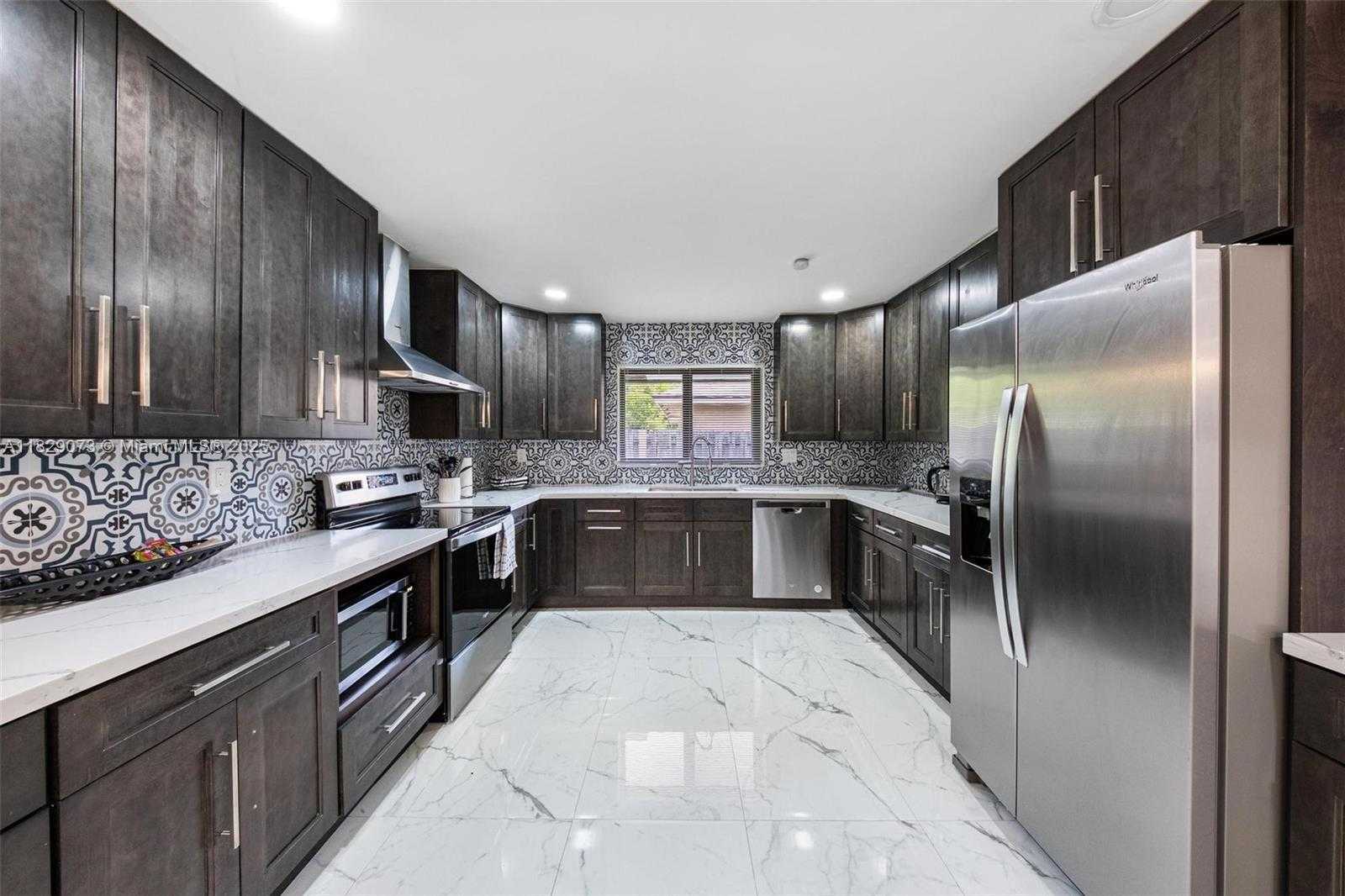 Small Image of 2101 NORTH WEST 14TH AVE, Fort Lauderdale Number 9