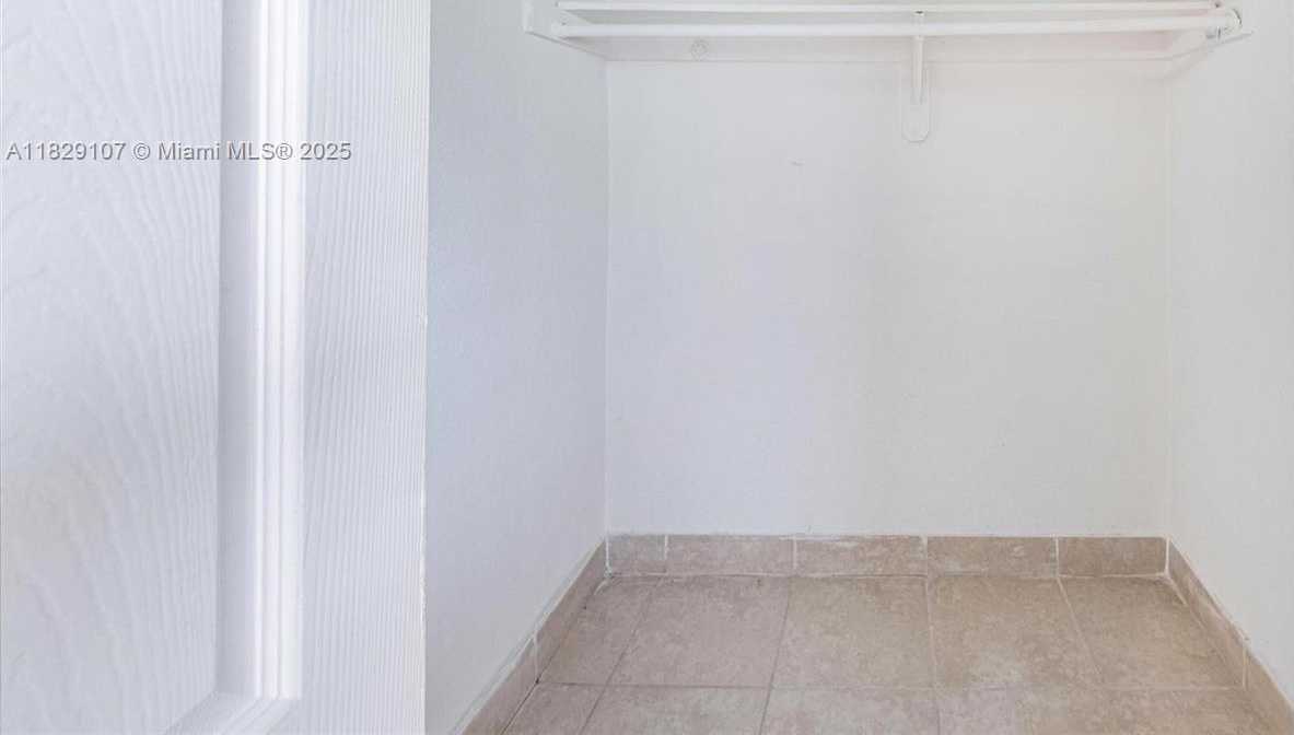 Small Image of 18005 NORTH WEST 7TH AVE, Miami Gardens Number 15