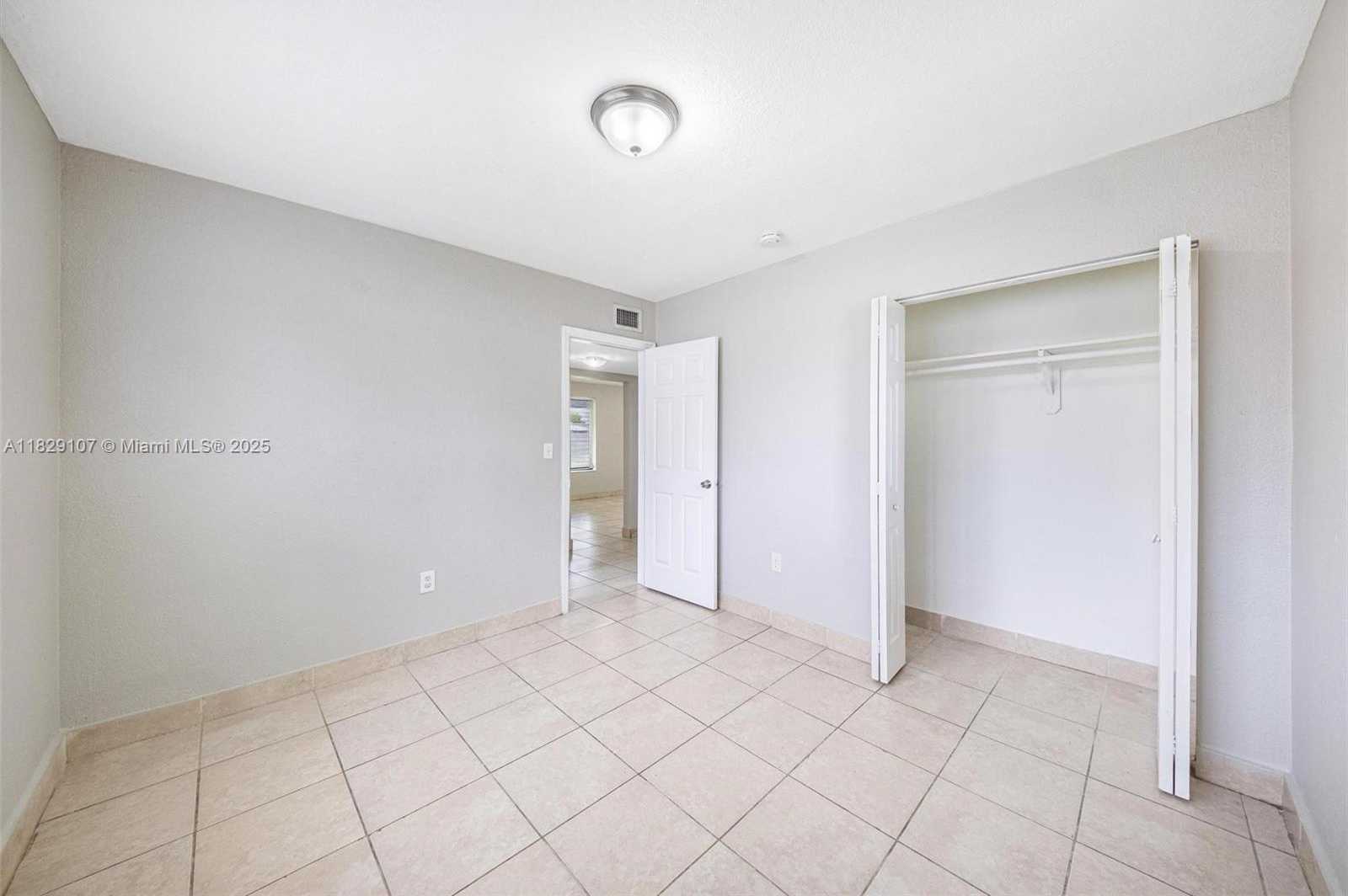 Small Image of 18005 NORTH WEST 7TH AVE, Miami Gardens Number 24